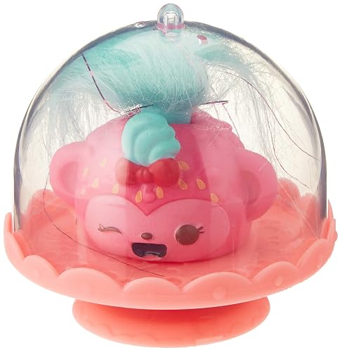 M.G.A. Entertainment 560715E7C Collectable Figure, Multicoloured
