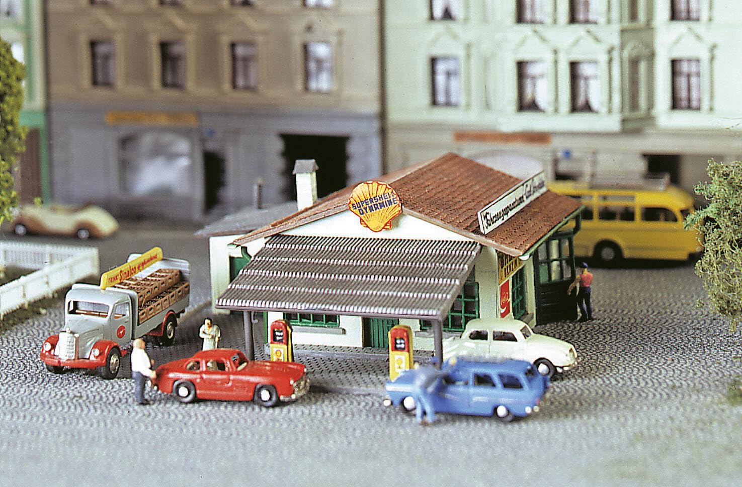 FALLER - Kit Maquette Maison Médiévale | Modélisme à Monter En Colombage Et Maçonnerie