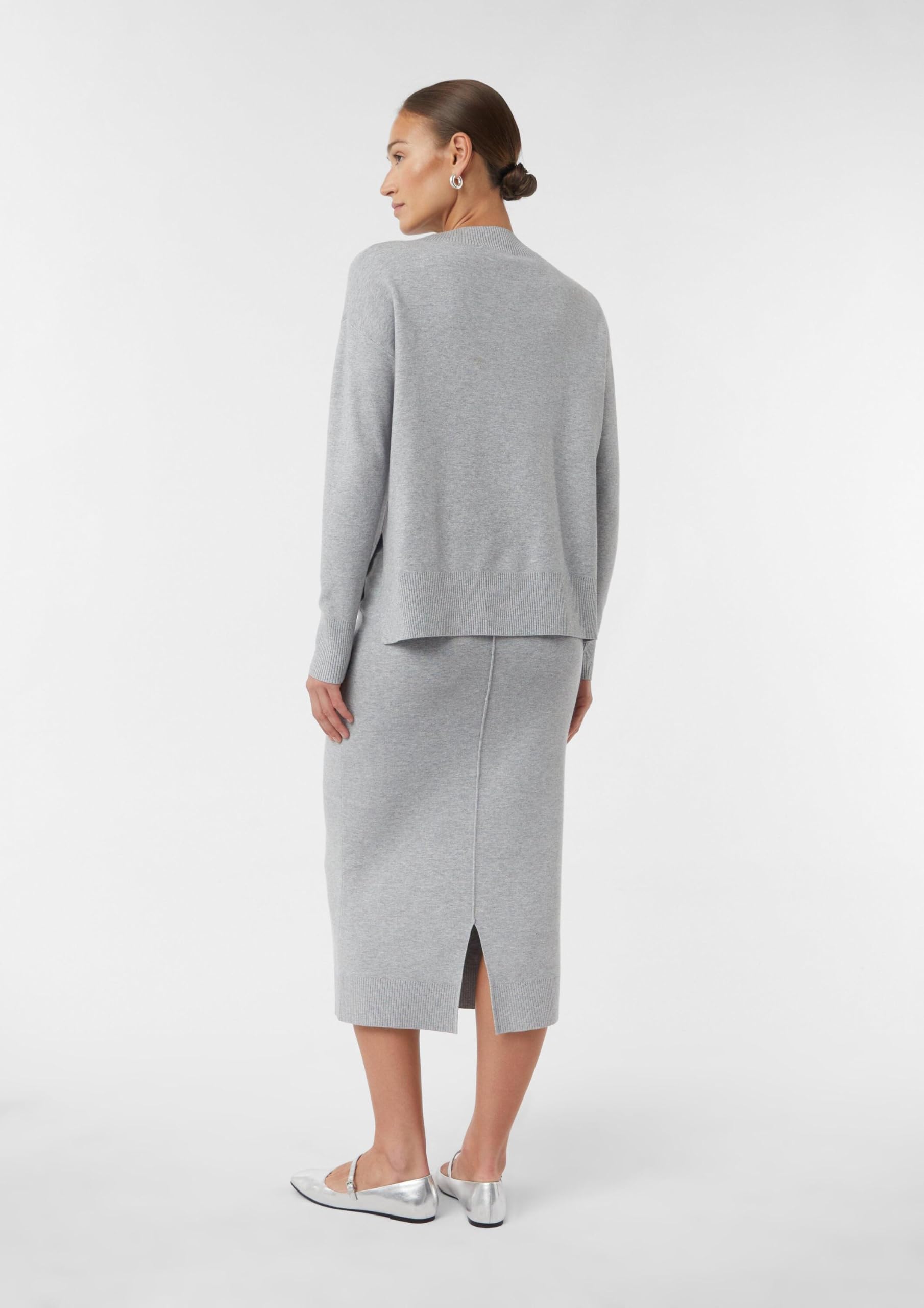 Comma Feinstrickpullover aus Viskosemix mit Ziernaht