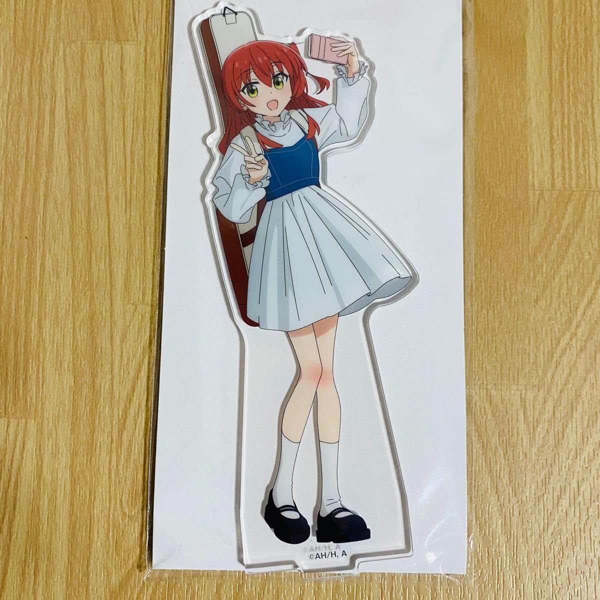 Amazon.co.jp: 喜多郁代 アクリルスタンド ぼっち ざ ろっく : Toys