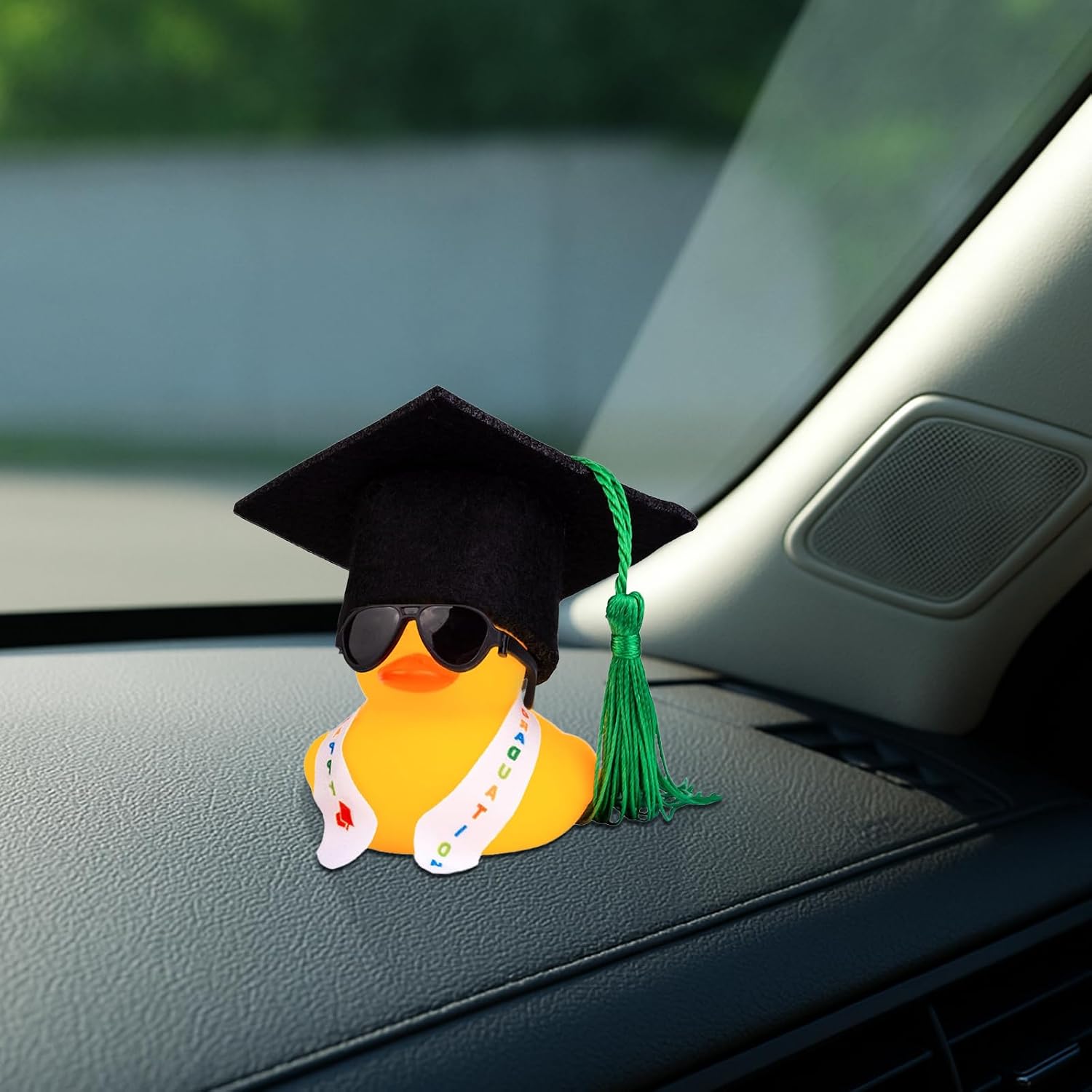 Graduation Duck Car Ornament, Mini Rubber Duck with Sunglasses, Sash, Graduation Hat, Funny Car Interior Dashboard Decoration for Graduation Present (Green/Sunglass)