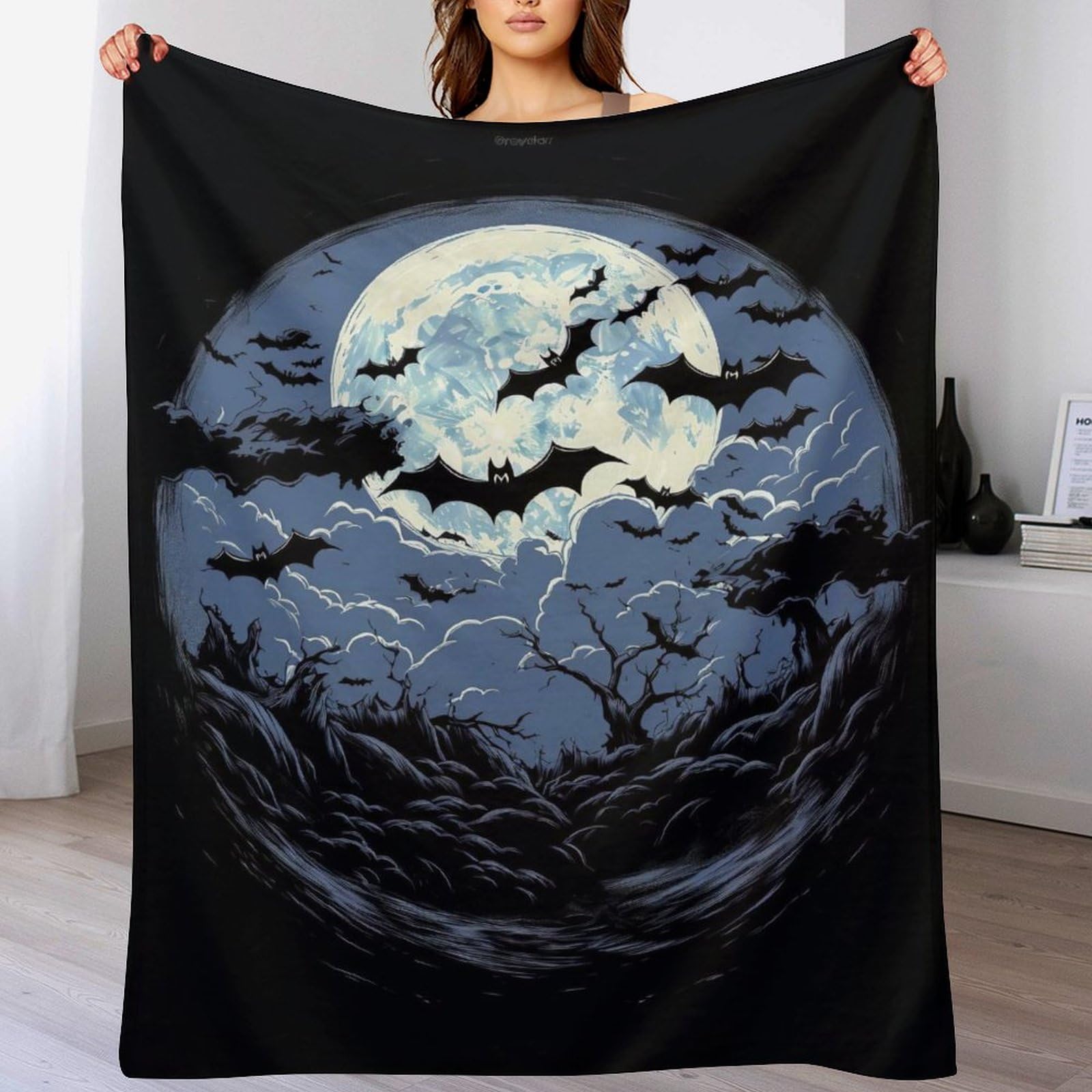 Manta de murciélago para tardes de película en el sofá y decoración gótica
