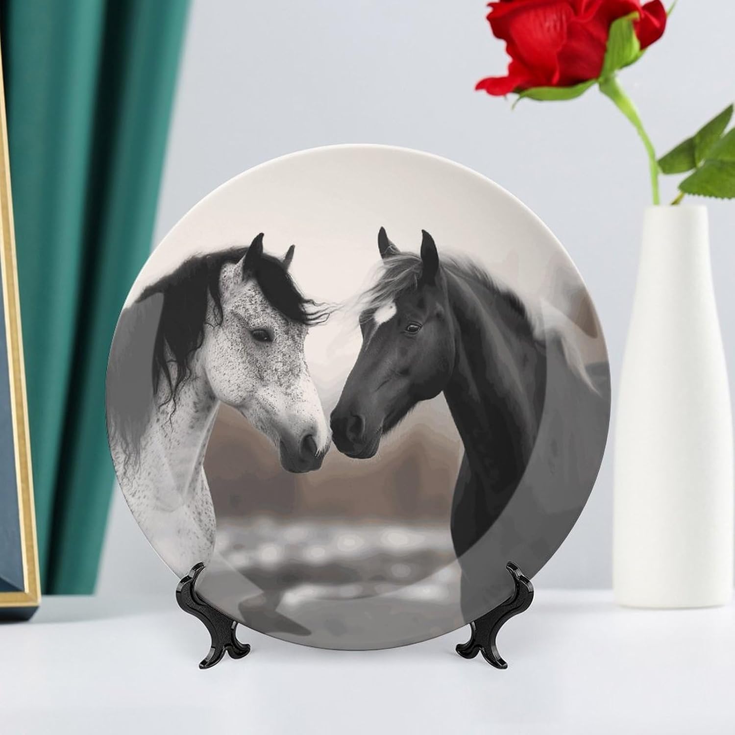 Black And White Horses Ceramic Plate 10inch Decorative Bone China Wall Hanging Ornament Plates Bohemian Style Dinner Plate with Display Stand Cabinet Display Plates for Home Art Decor