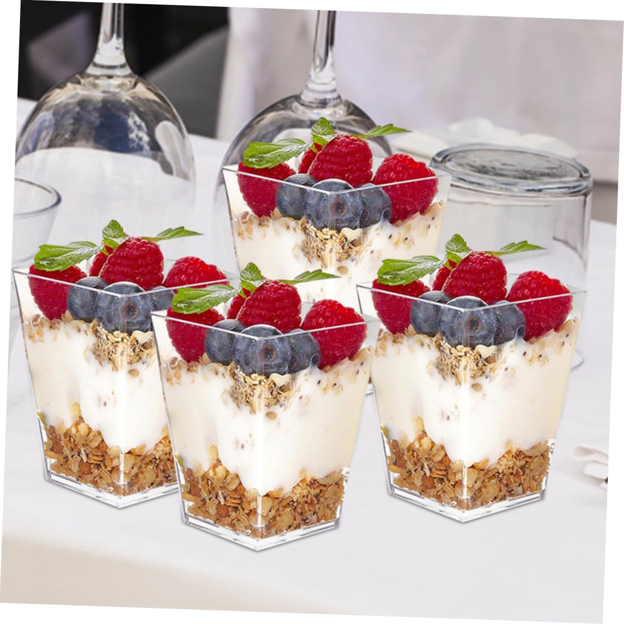 Gadpiparty 1set Dessert Cups with Spoons Dessert Holders with Lids for Mousse Pudding and Ice Cream for Parties Events and Home Use