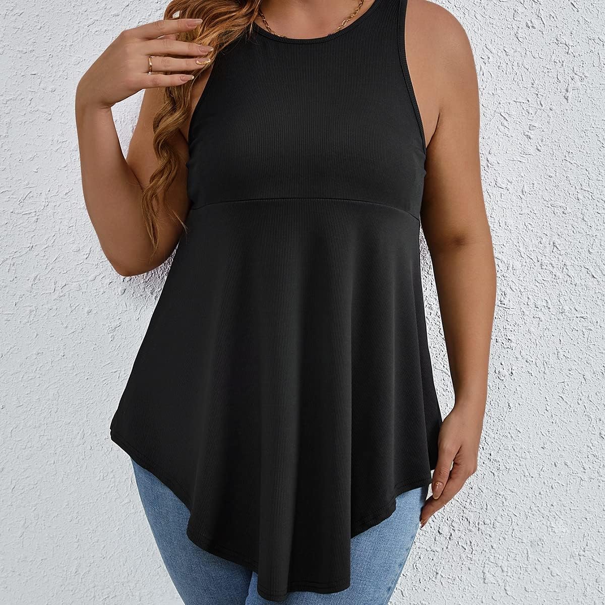 SweatyRocks Women' Loose Sleeveless Solid Color Casual Plain Tank Tops Plus Size Curved Hem Workout Summer Tee Tops - Image 4