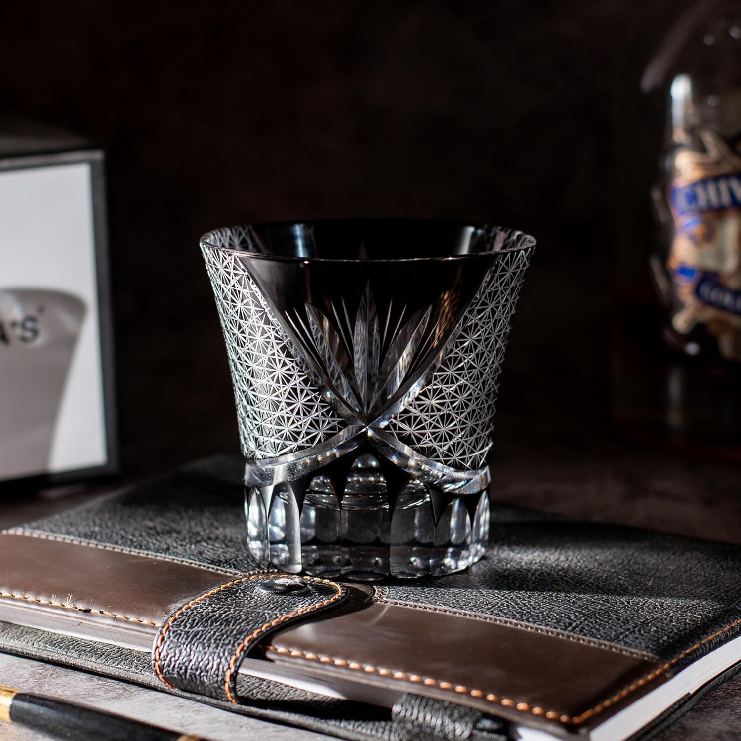 Edo Kiriko - Vaso de whisky de cristal cortado a mano sin plomo con caja de regalo, elegante vaso antiguo de 260 ml para whisky, cócteles, regalo para hombres, mujeres y papá