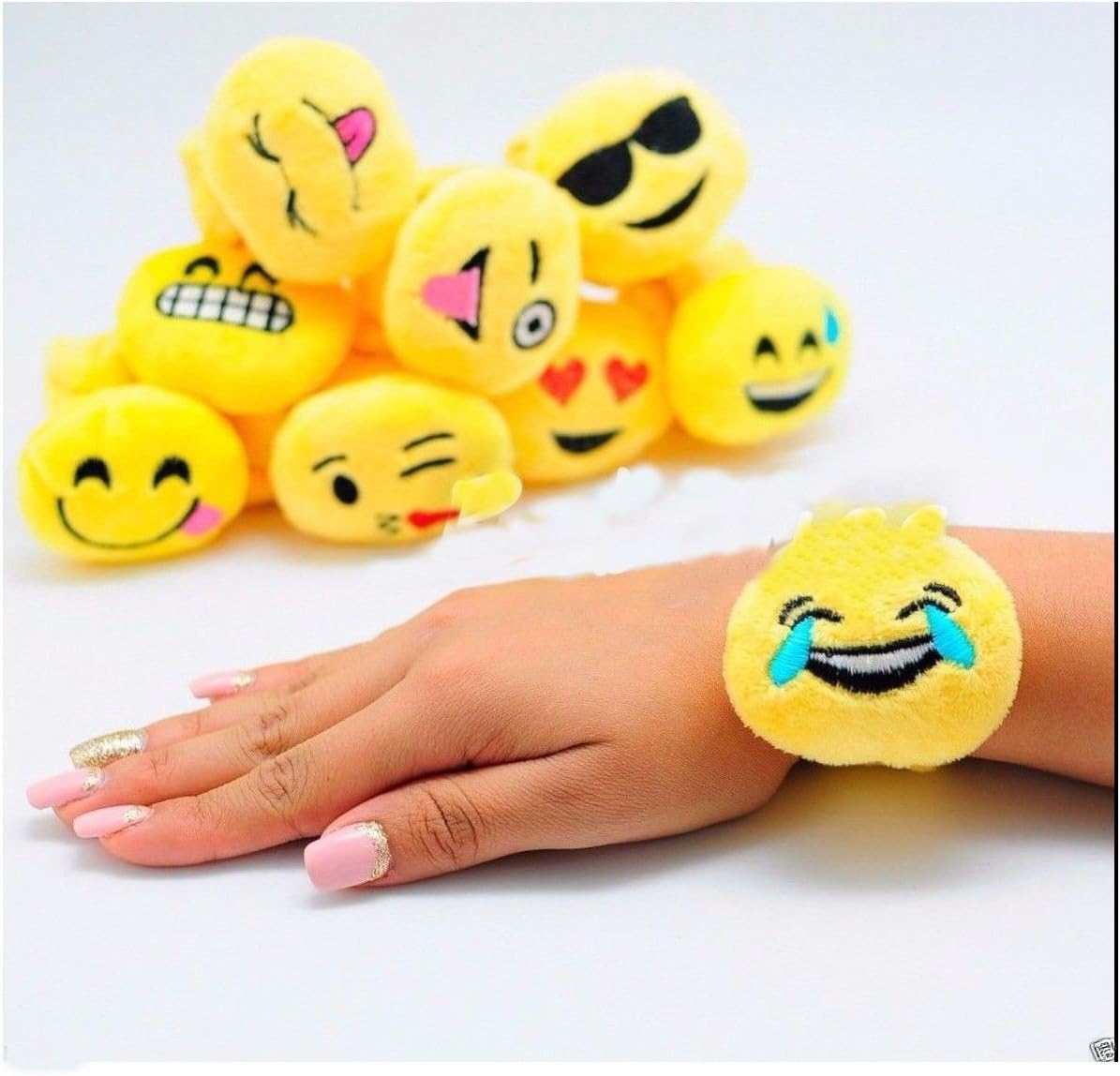 Party Fillers Smiley Snap Bracelets Emoji Party Favor 12pcs Funny Emoticons Toys