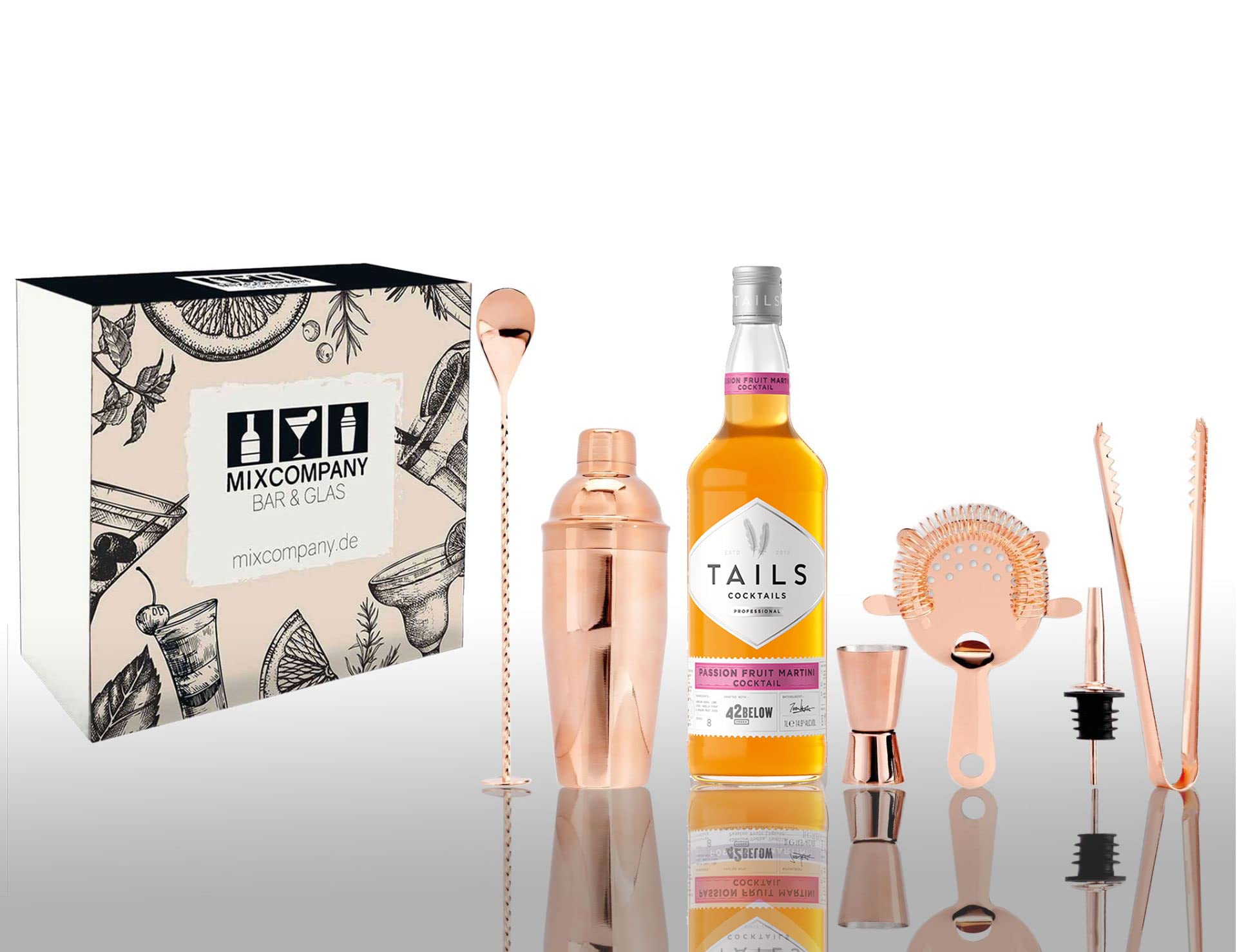 Tails Cocktails Geschenkset Passion Fruit Martini 1L (14,9% Vol) mit 6 teiligem Barset Fertig Cocktail Ready to Drink- [Enthält Sulfite]