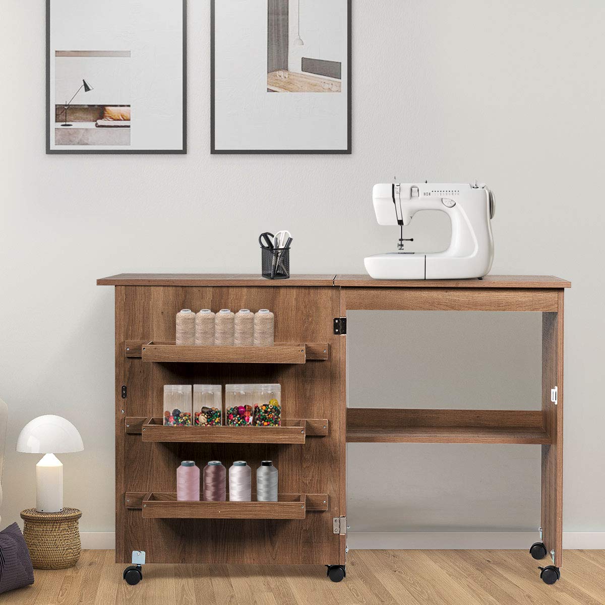 DREAMADE Nähtisch Nähmaschinenschrank Faltbar, Nähschrank Nähmöbel, Mehrzwecktisch mit 4 Rollen (Braun)