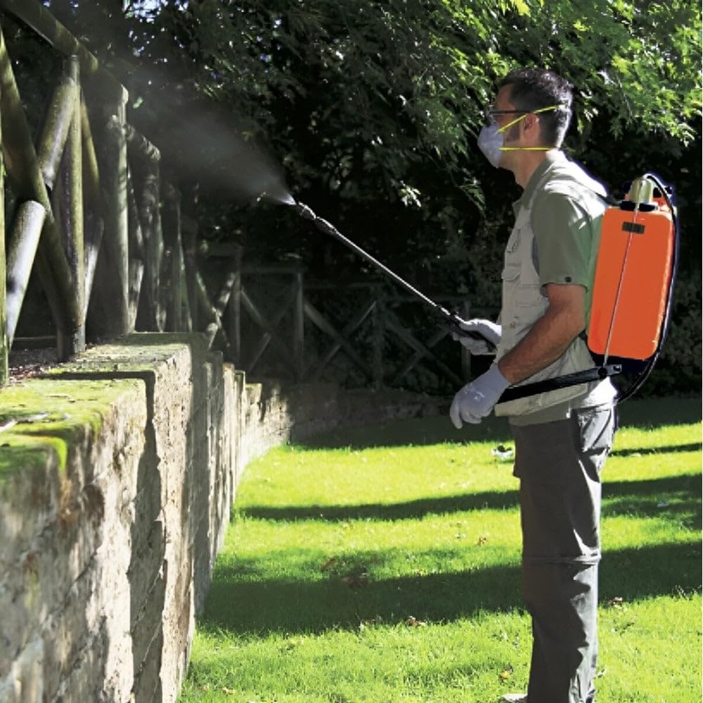 Pompa irroratrice a spalla zaino 12 lt. con lancia 65 cm a pressione con azionamento manuale Olimpia