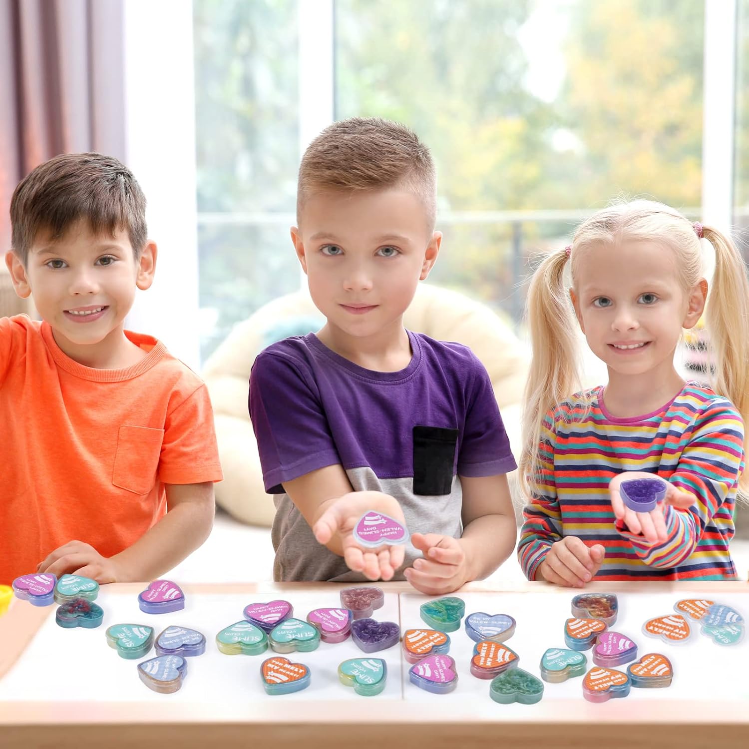 Galaxy Slime バレンタイン28個パック 子供用 バレンタインデーギフト バレンタインスライム 感覚と触覚刺激玩具 バレン