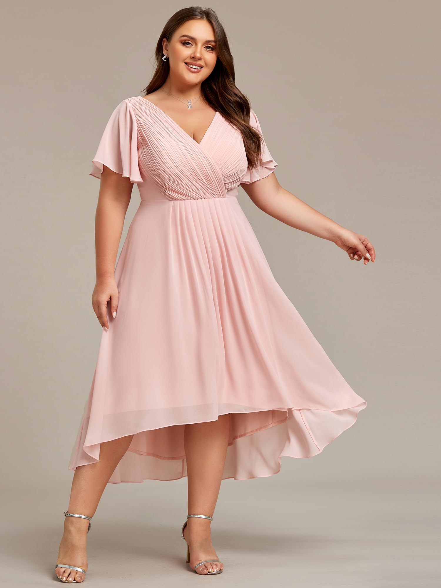 Ever-Pretty Vestido acampanado de gasa con cuello en V, manga corta, largo hasta la rodilla, talla grande, vestidos de invitada de boda para mujeres con curvas 01923-DA
