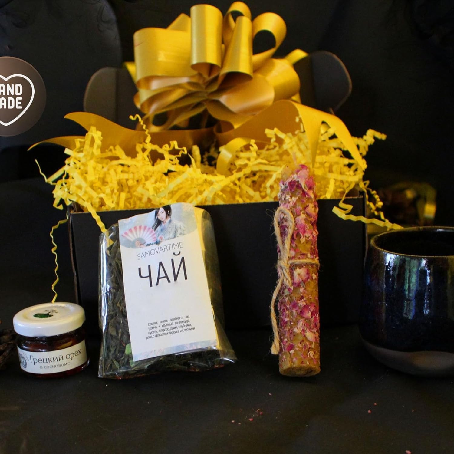 ZEBMOON 2 LB Yellow Crinkle Cut Paper Shred Filler Great for Gift Wrapping, Basket Filling, Birthday, Wedding, Halloween, Thanksgiving, Christmas Day, New Year Party Decorations Filling Supplies