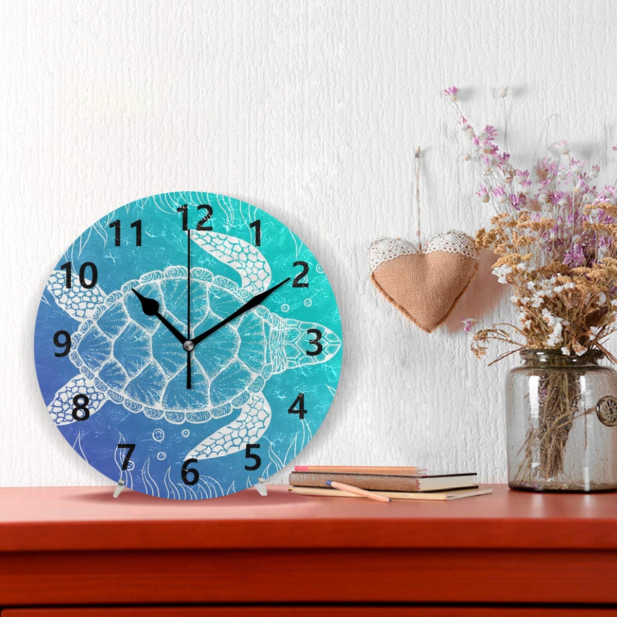 Isoa Orologio Da Parete Silenzioso Con Tartaruga Colorata – Acrilico, 24x24 Cm, Moderno, Batteria AA