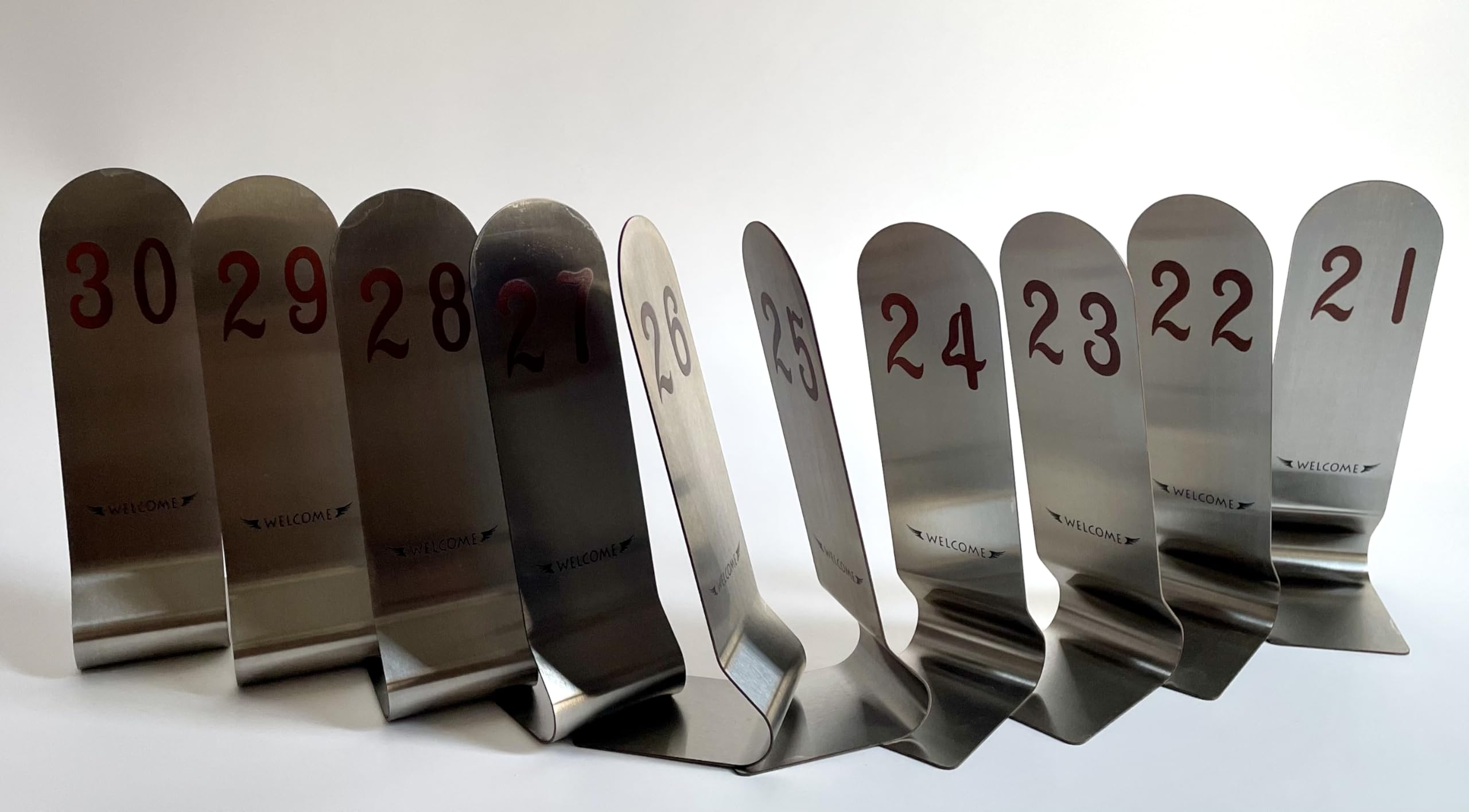 SIWOT Tischkartenhalter aus Edelstahl, 15,2 cm hoch, doppelseitig, stapelbar, vertikale Tischnummern, Metall-Tischkartenhalter (20,3 cm, Silberbraun und Schwarz, 53,3 - 76,2 cm)