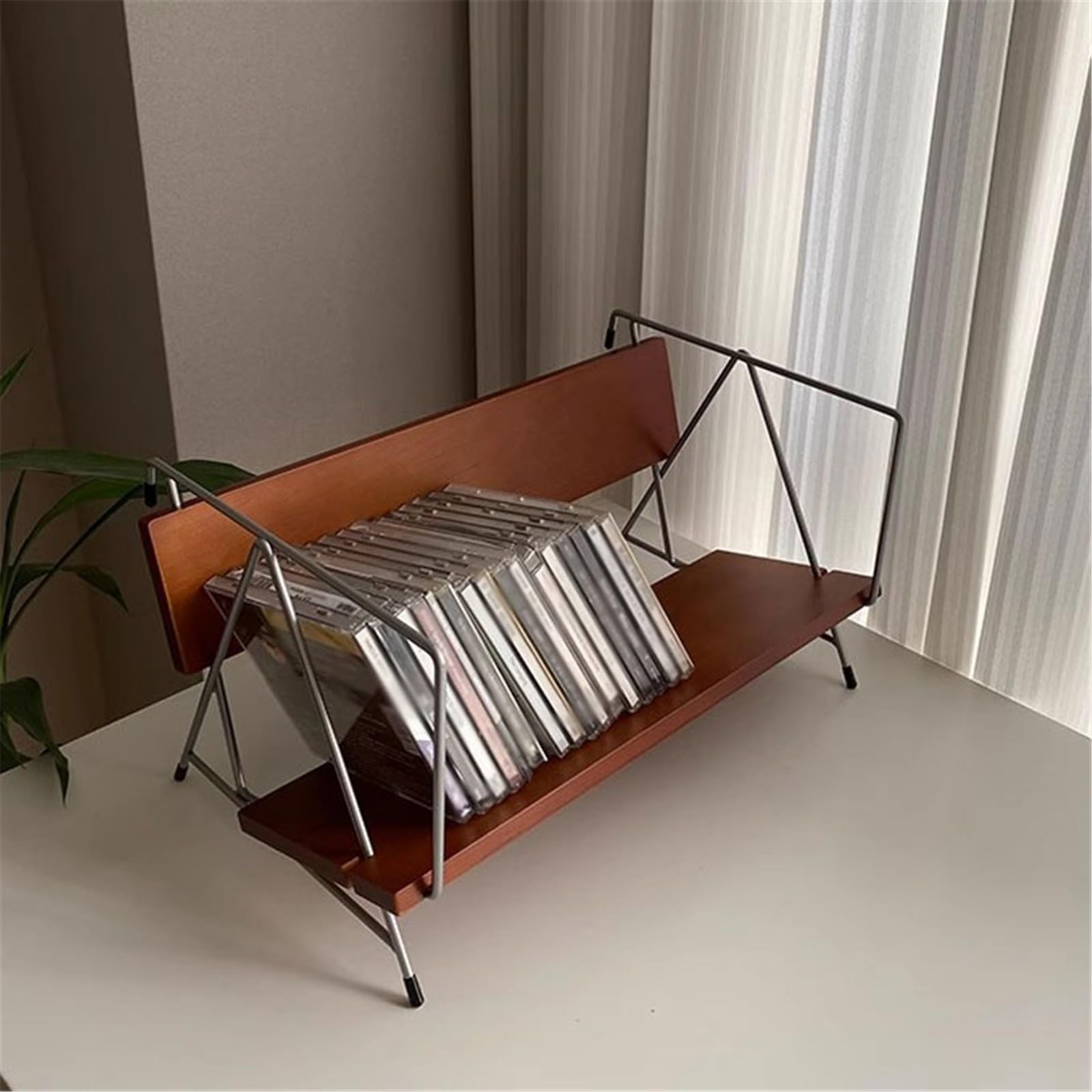 Stojak do przechowywania płyt, Drewniany stojak do przechowywania płyt CD z żelaznym stojakiem 40x27x21cm
