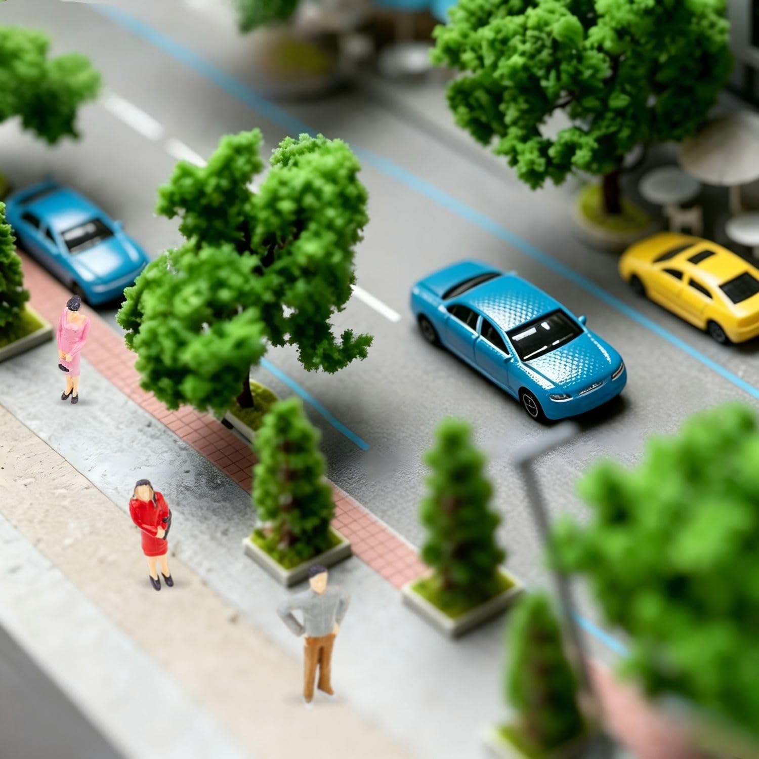 20 Pcs 1:30 Scale Mini People Figurines Painted Miniature Plastic Figures Sitting and Standing Model Trains Architectural Tiny People Figurines for Miniature Scenes Diorama Landscape Decor