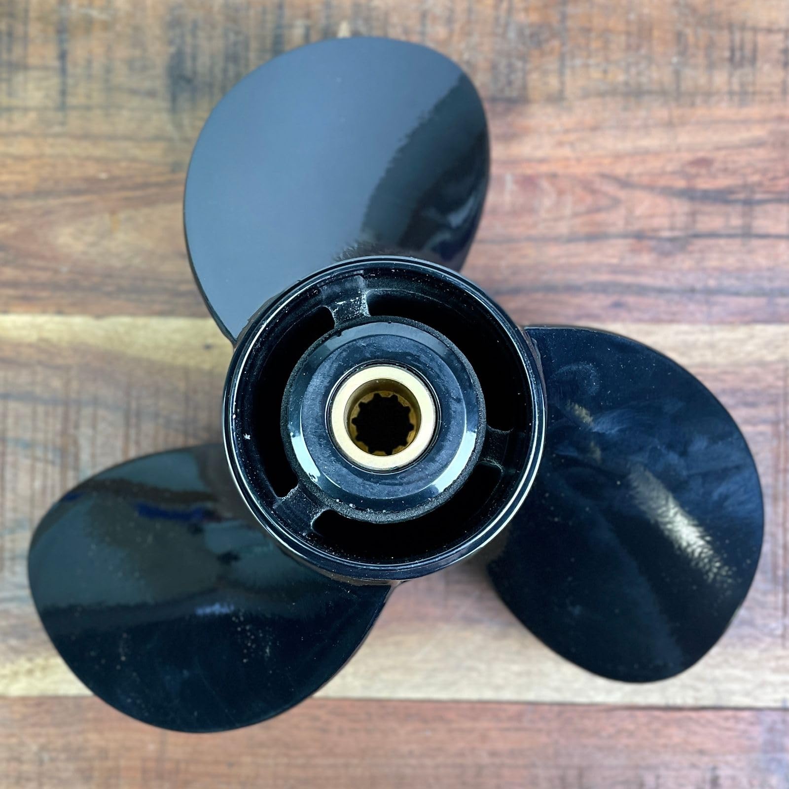 Elica Fuoribordo In Lega Alluminio 9 1/4 X 10-J1 - 3 Pale, Per Motori 9.9-15HP - Foto 7