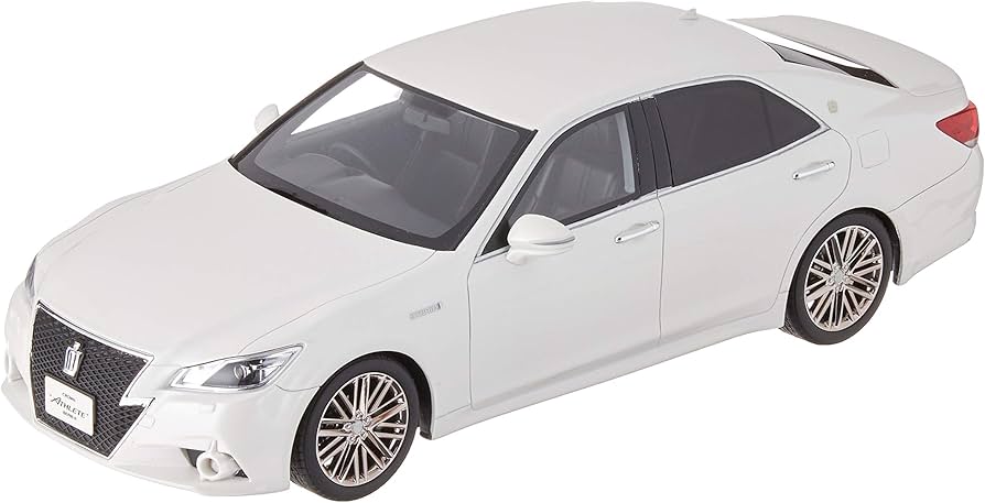 Kyosho KSR18001W Samurai Toyota Crown Hybrid Athlete G Diecast