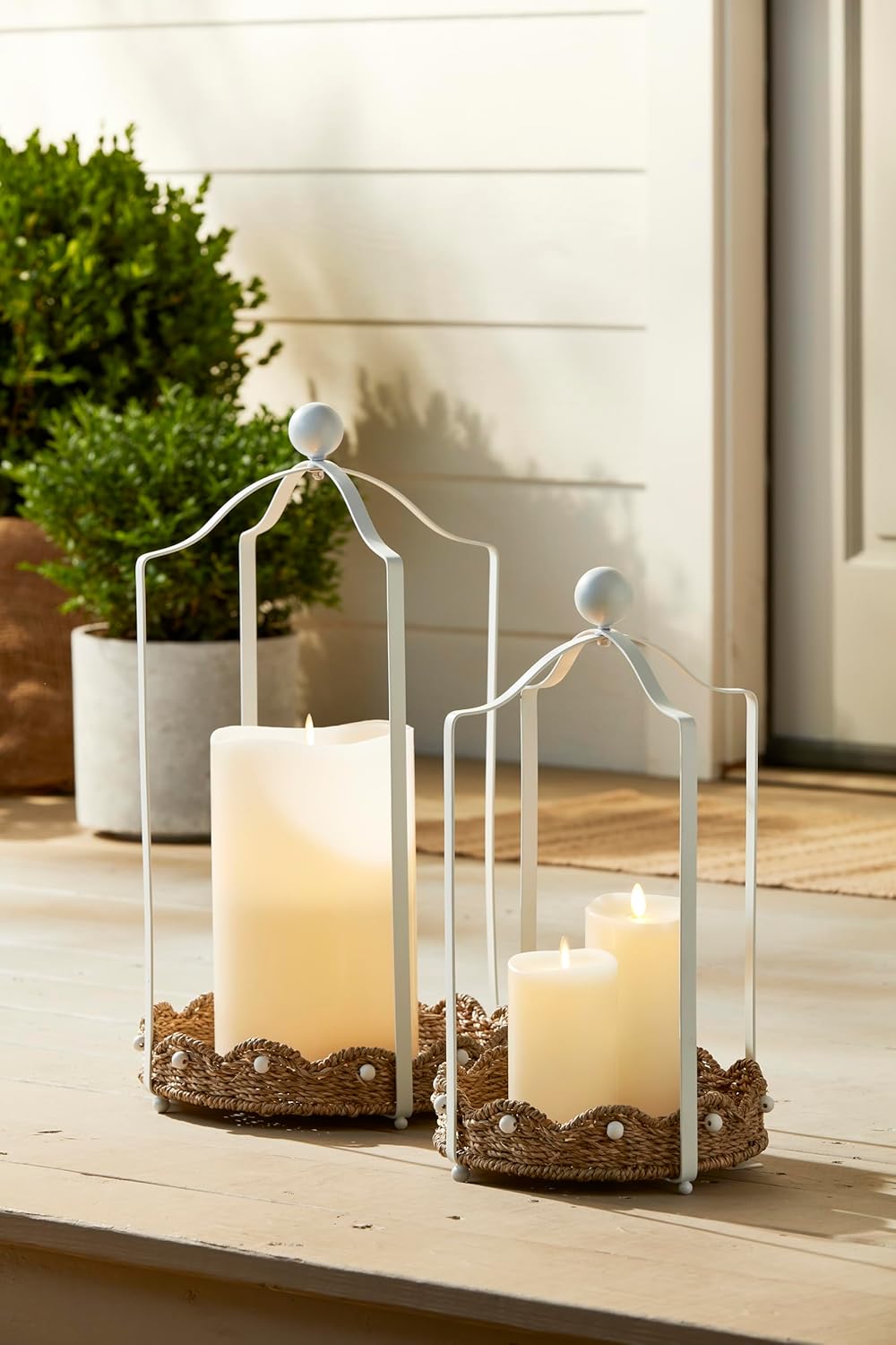 Mud Pie Small Scalloped Tray Lantern; 16" X 9" Dia