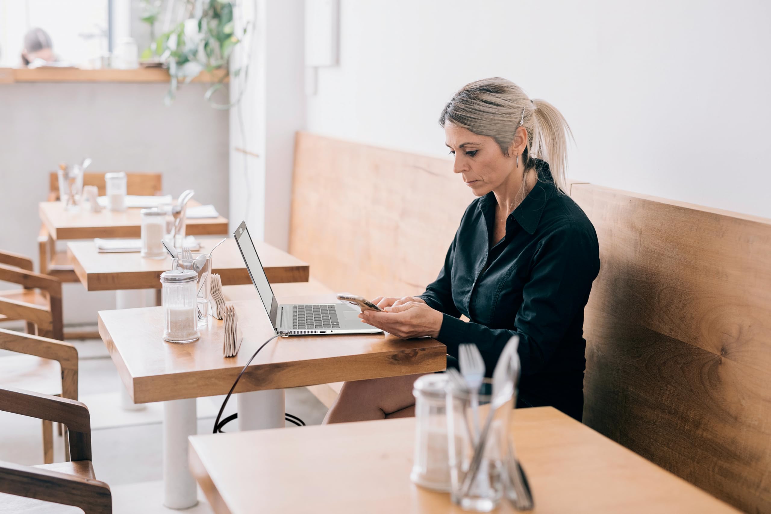 Kensington Laptop Schloss Slim-Kombinationsschloss für ultraflache Laptops & 2-in-1 Geräte mit Nano Sicherheits-Slots, Diebstahlschutz, 1,8 m Kabel