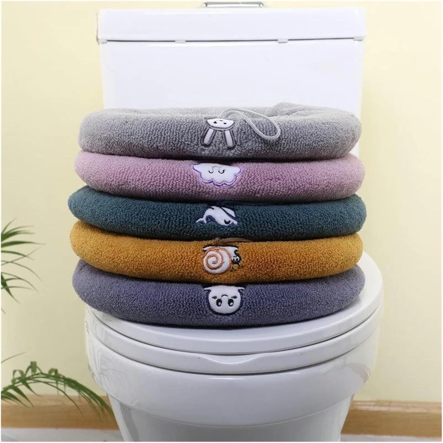 Toilet Seat Cover Thicker Bathroom Toilet Seat Cover Pads Soft Warmer Toilet Seat Cushion Cover Stretchable Washable(Pink)