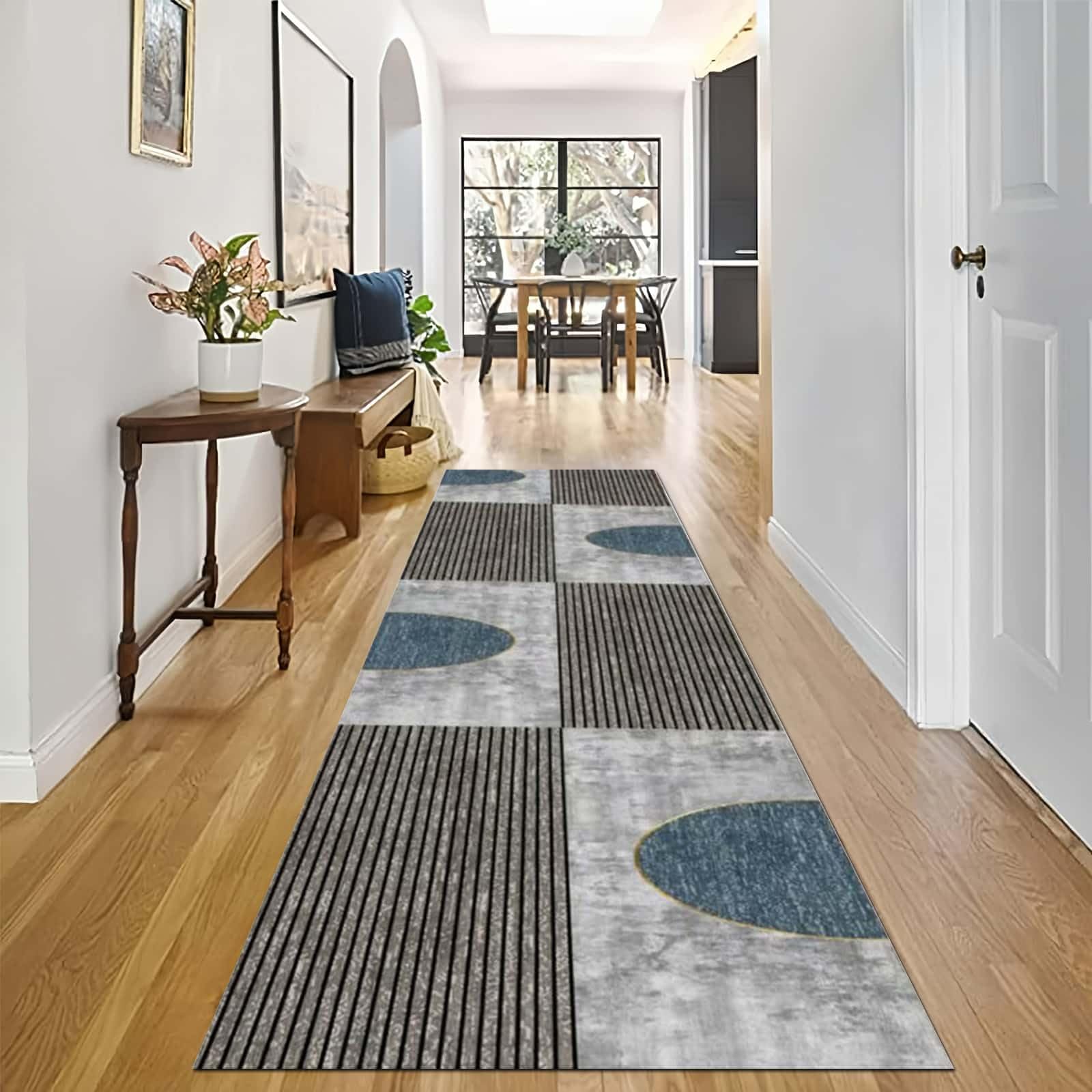 Tapis de couloir longs pelucheux gris bleu fini les sols froids et bruyants