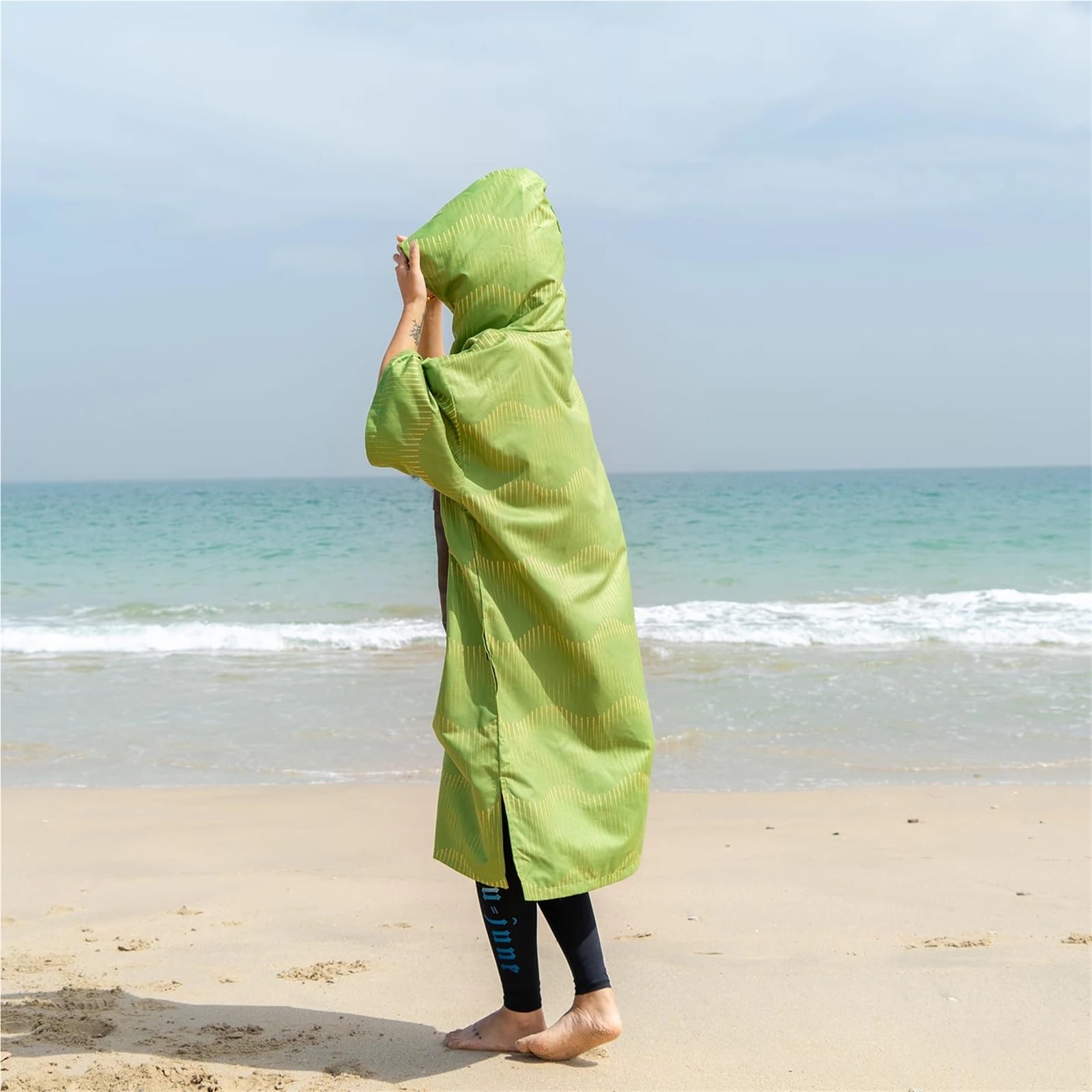 Poncho Surf Poncho de Surf con Capucha – Toalla Secado Rápido, Bata Playa Impermeable Bolsillo Grande, Ideal para, Buceo y Cambio