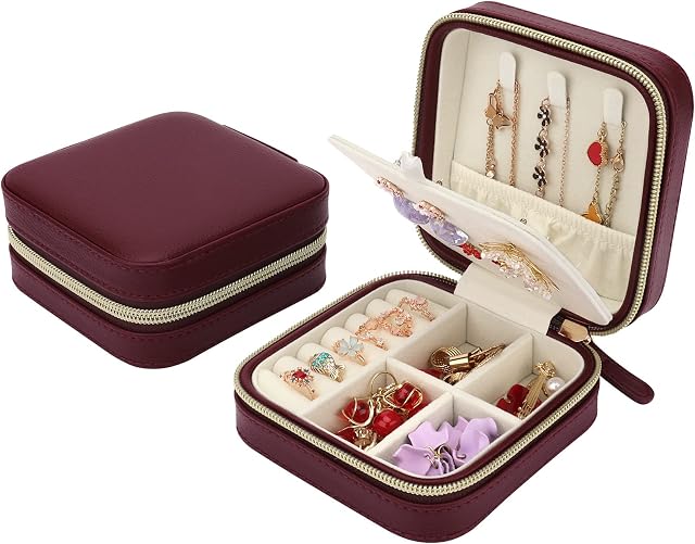 Travel Jewellery Box Organiser with Ear Stud Tray, Mini Faux Leather Travel Jewellery Box, Small Jewelry Case Storage for Rings Earrings Necklace Bracelets, Red