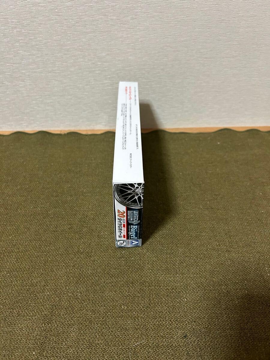 Amazon.co.jp: 76 1/24 アオシマ レオンハルト ビューゲル 20インチ