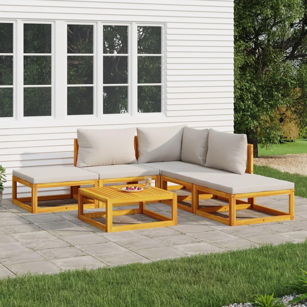 Set salotto da giardino in legno massello di acacia con cuscini grigio chiaro, composto da divano ad angolo, divano centrale, poggiapiedi e tavolino da caffè, ideale per terrazza, balcone