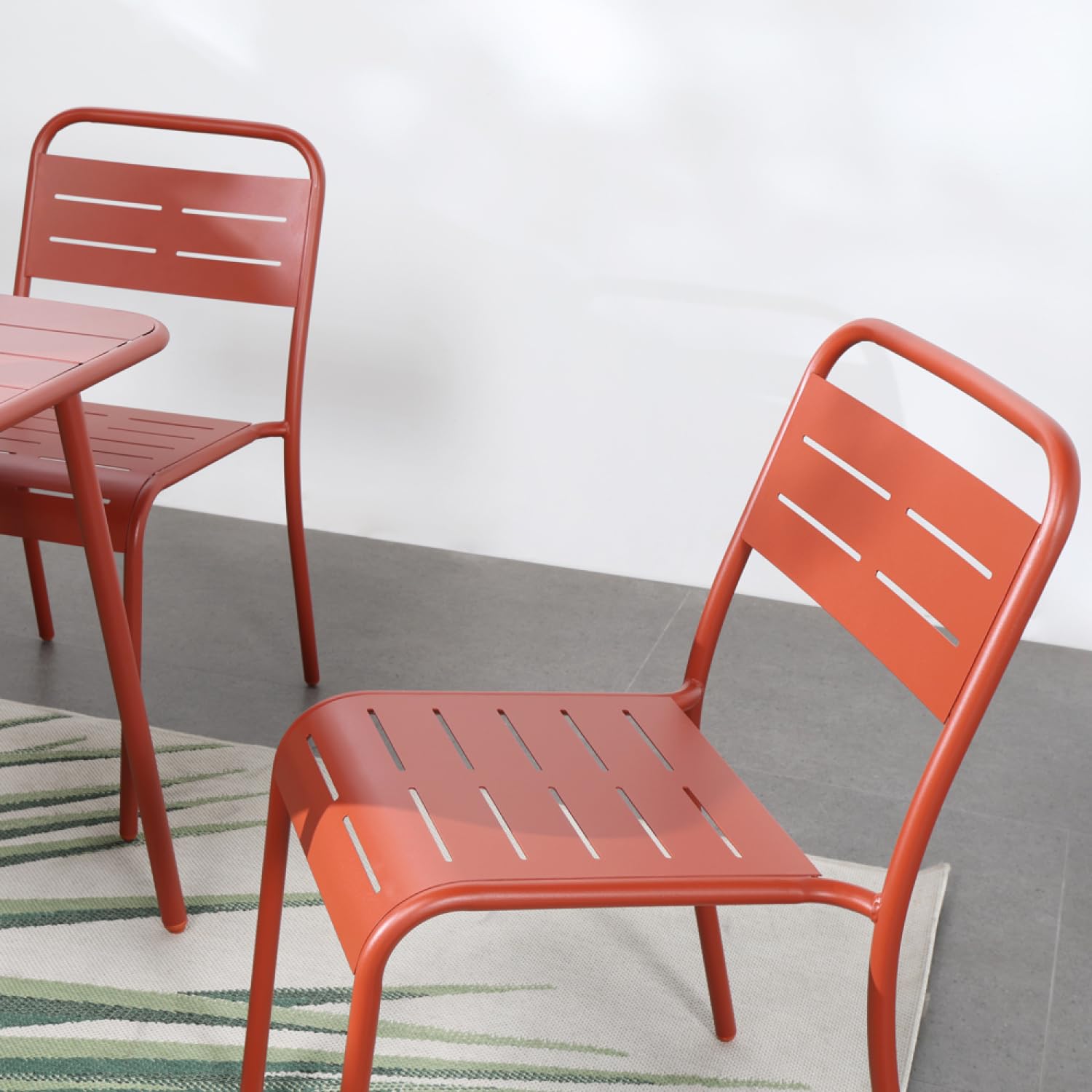 CONCEPT USINE | Lot de 4 Chaises Salon de Jardin Repas BERGAME Terracotta | Empilables | Acier Anti-Corrosion Finition Poudrée | Design Moderne | Résistantes UV & Intempéries | Extérieur Terrasse