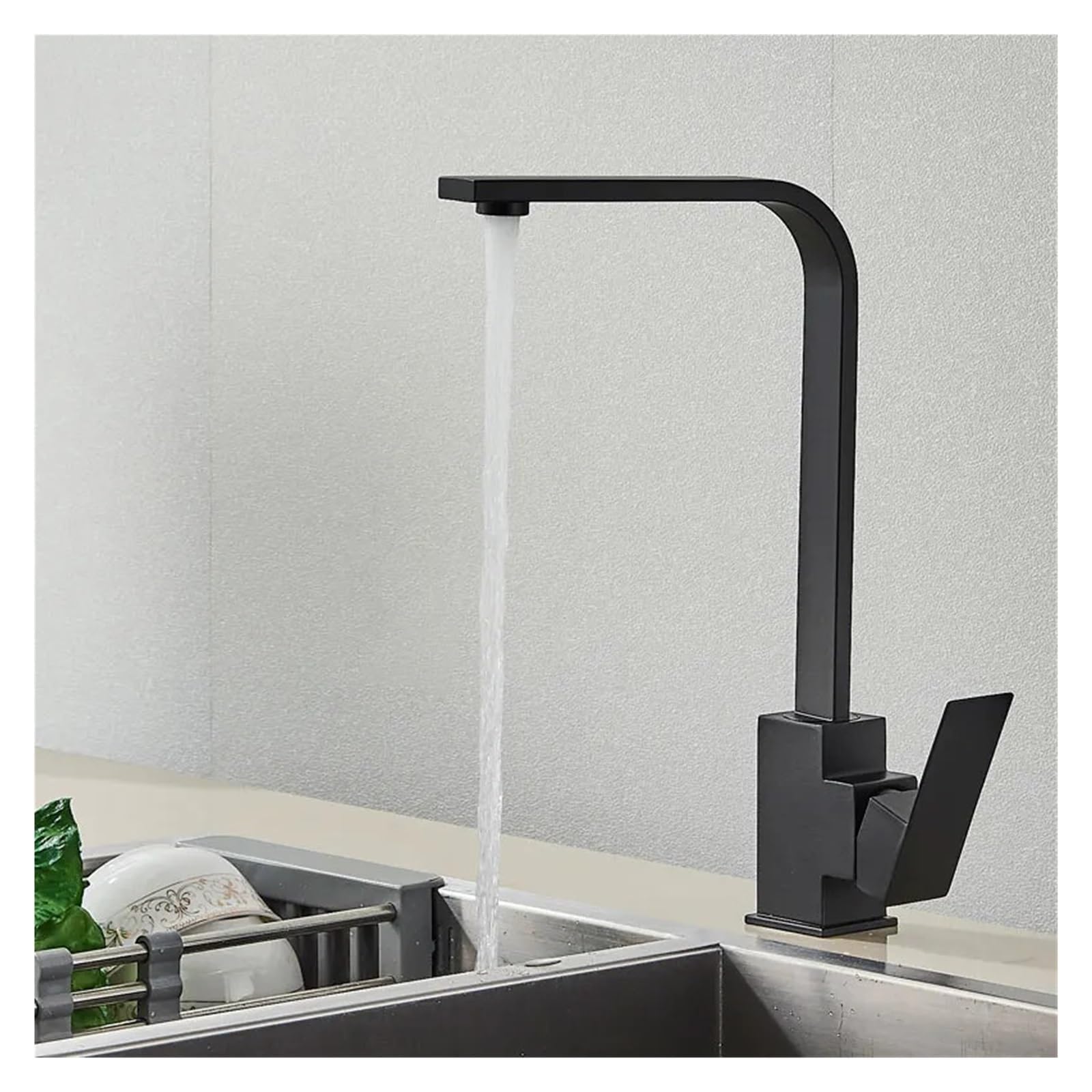 Robinet de cuisine carré noir mat à bec rotatif 360 pour un nettoyage d'évier optimal