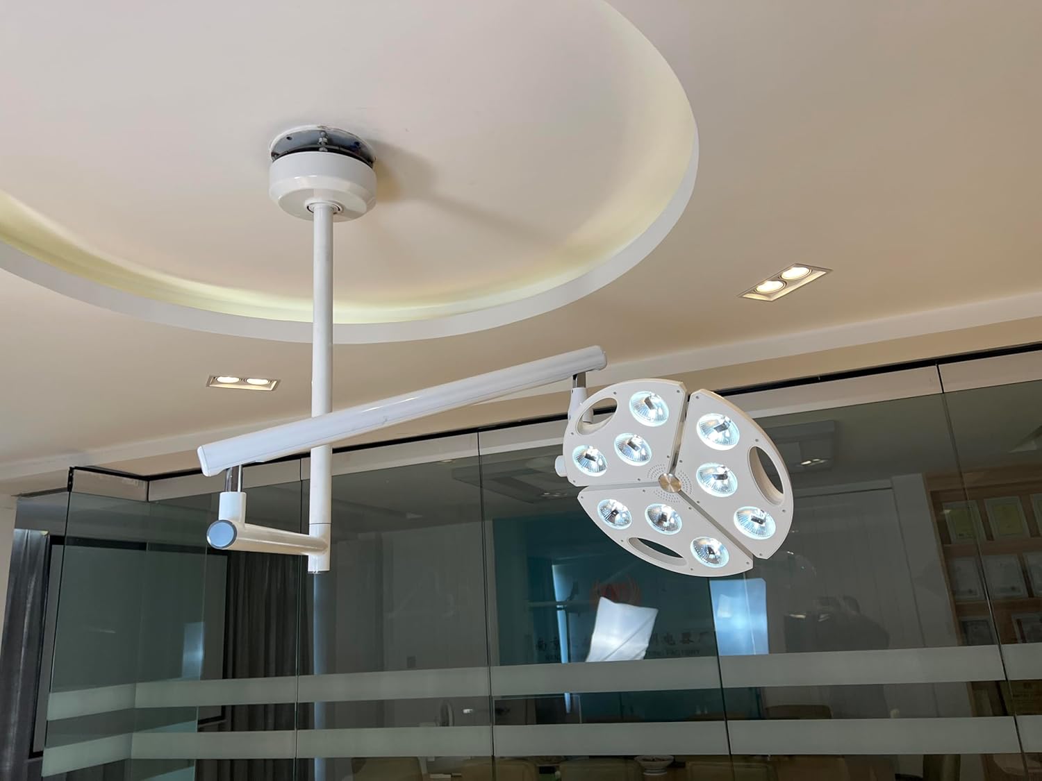 Multi-Angle Illumination Save Space Ceiling-Mounted Exam Light Shadowless Lamp KD-2012D-5
