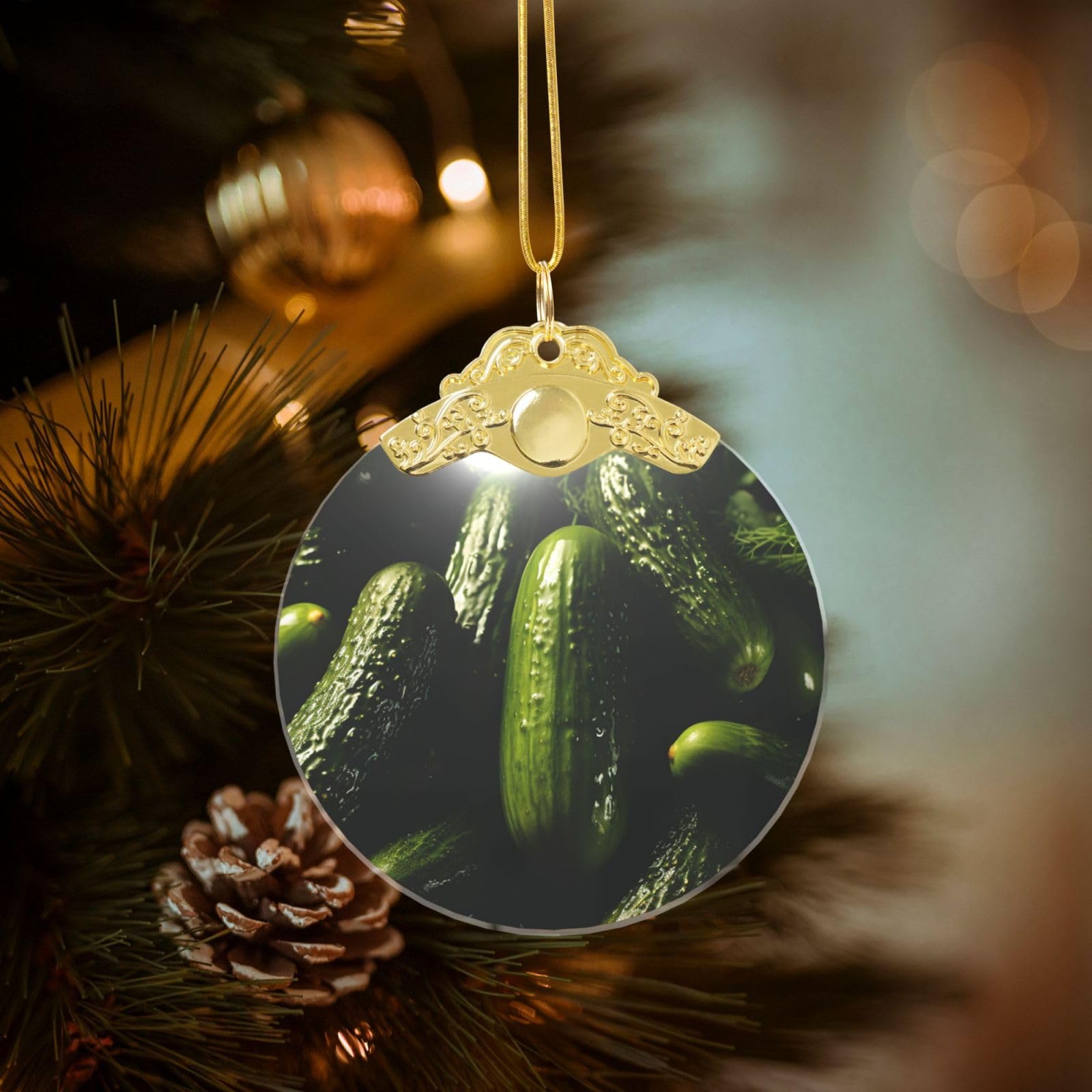 Crystal Christmas Ornaments for Christmas Tree Decoration Hanging Pickle Ornament with Gold Ribbon Crafts Round Pendant for Keepsake Gifts Glass Xmas Decor Party Supplies