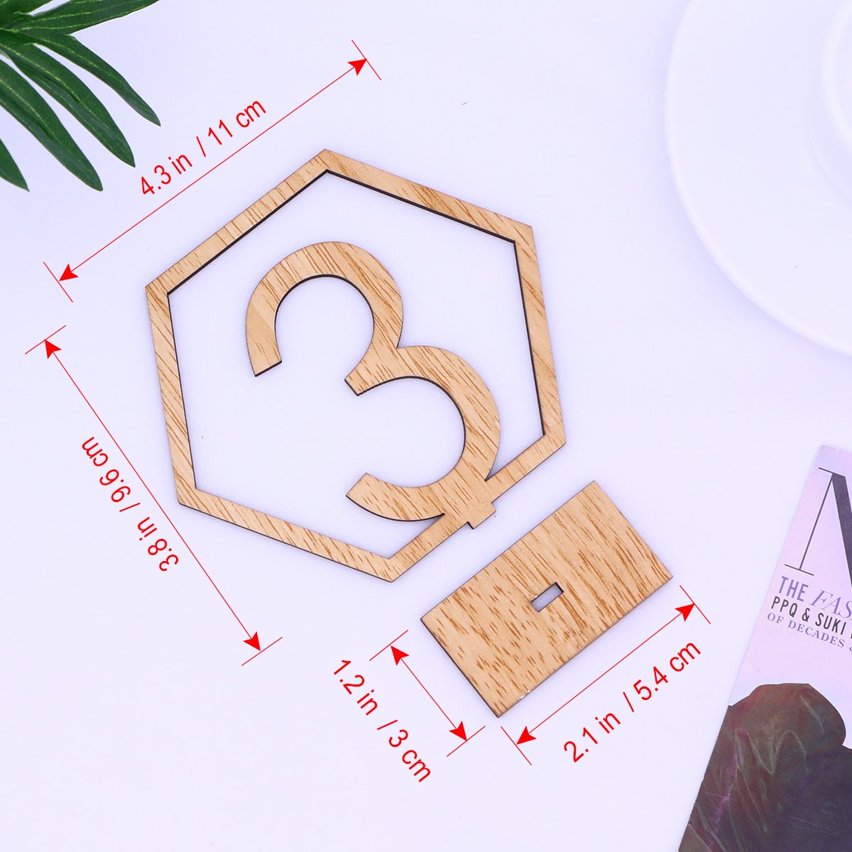 BESTOYARD Marque-Place Numéro de Table Hexagonale Bois 1-20, Déco Mariage Champêtre Réutilisable avec Socle, pour Banquet Anniversaire Baptême