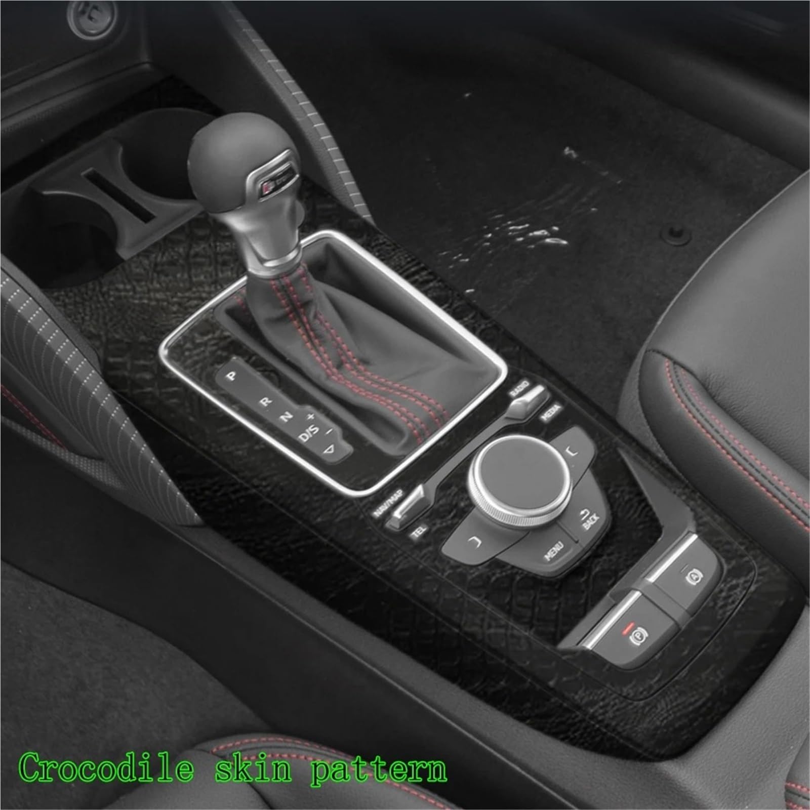 Consolle centrale dell'auto Adesivi In ​​fibra Carbonio Per Q2 2018-2023 Pannello Sollevamento Della Maniglia Della Porta Cruscotto Della Console Centrale(Crocodile skin patte)