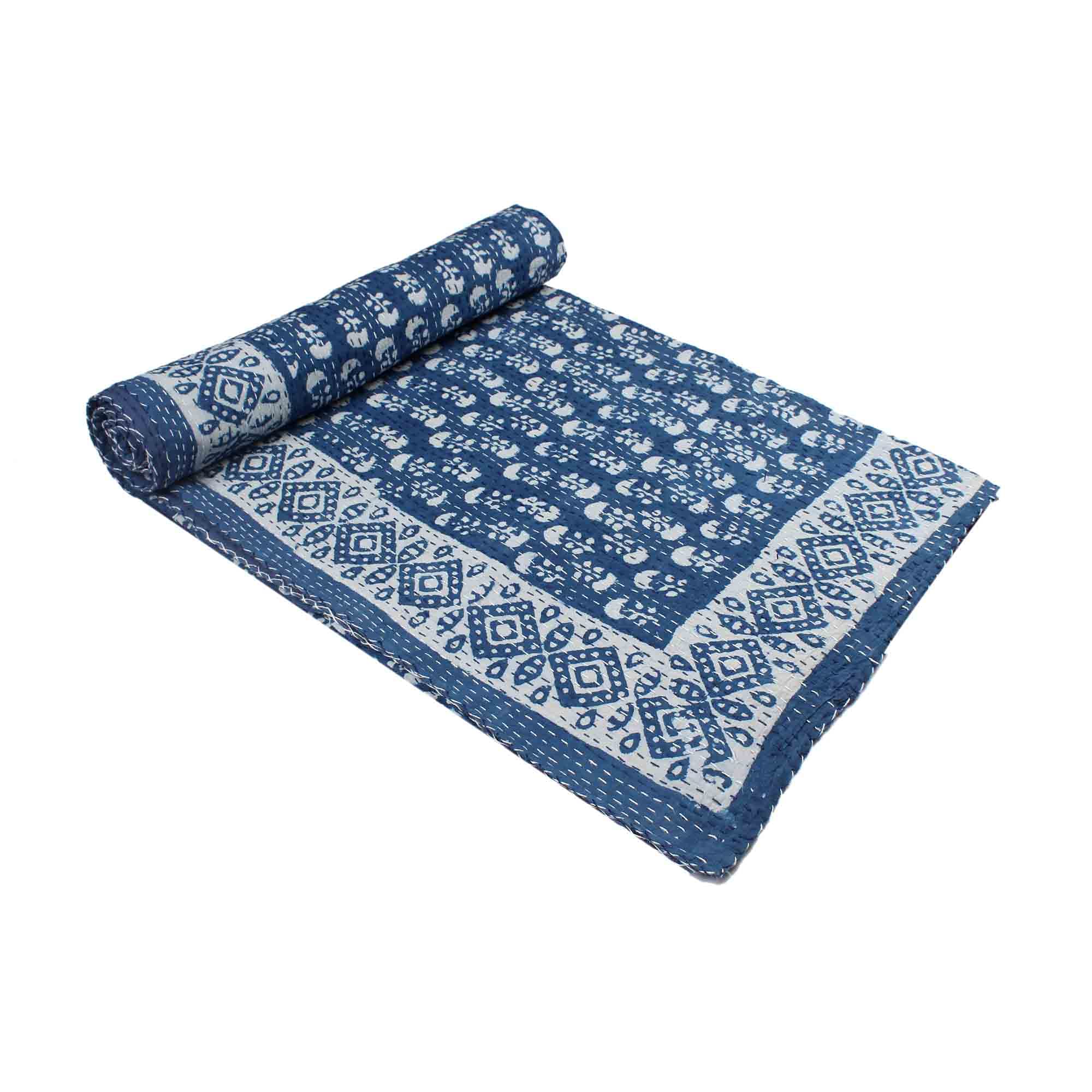 Couette Kantha artisanale indienne, l'histoire de Jaipur cousue main dans votre chambre