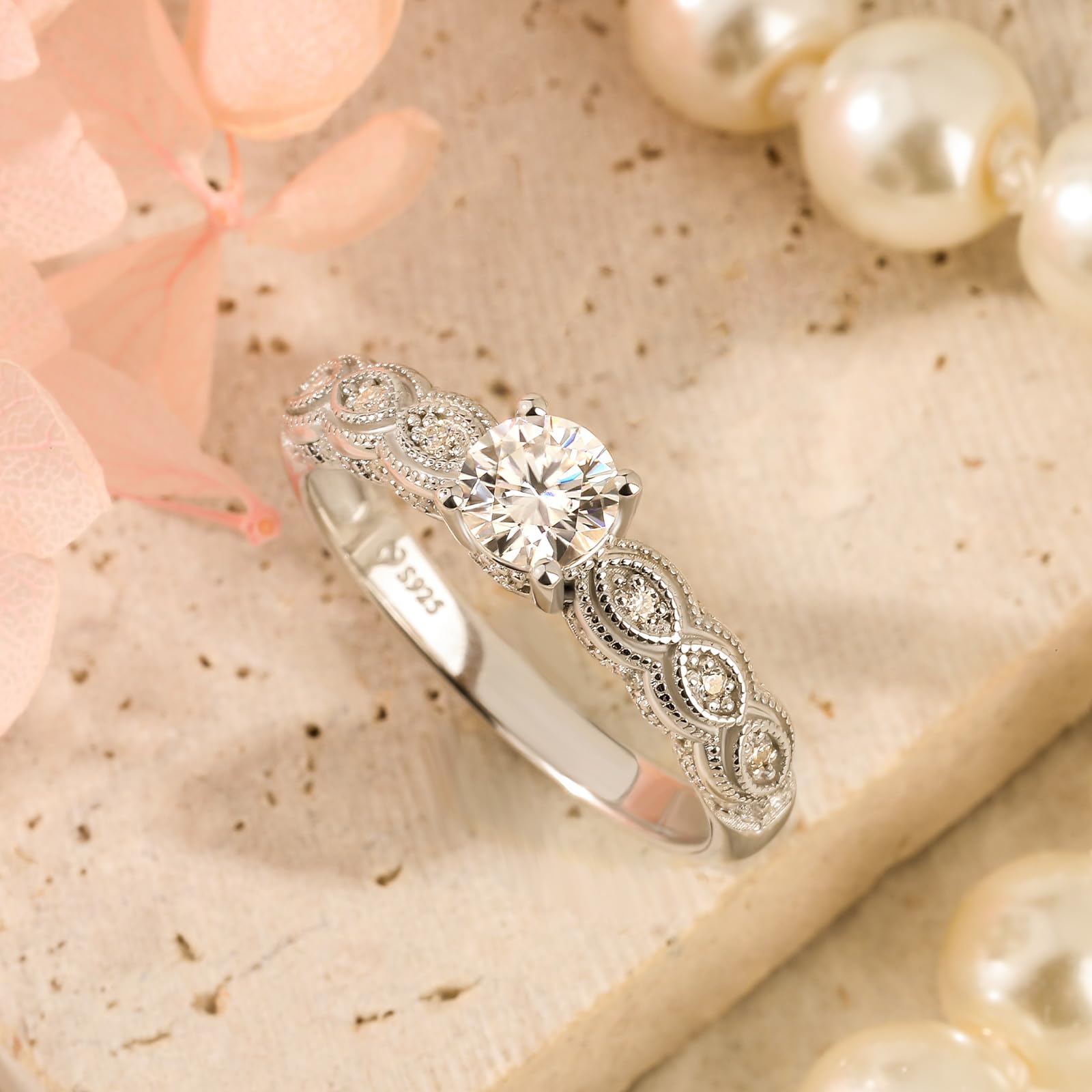 Damen Moissanit Milgrain Ring 925 Sterling Silber Ehering Rundschliff Stein Tauring Retro Elegant Verlobungsring Glänzend Ewigkeitsring für Frauen Hochzeit Valentinstag