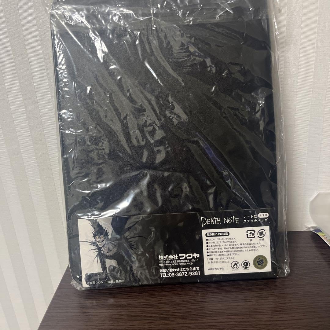 Amazon.co.jp: DEATH NOTE ノート型クラッチバッグ デスノート