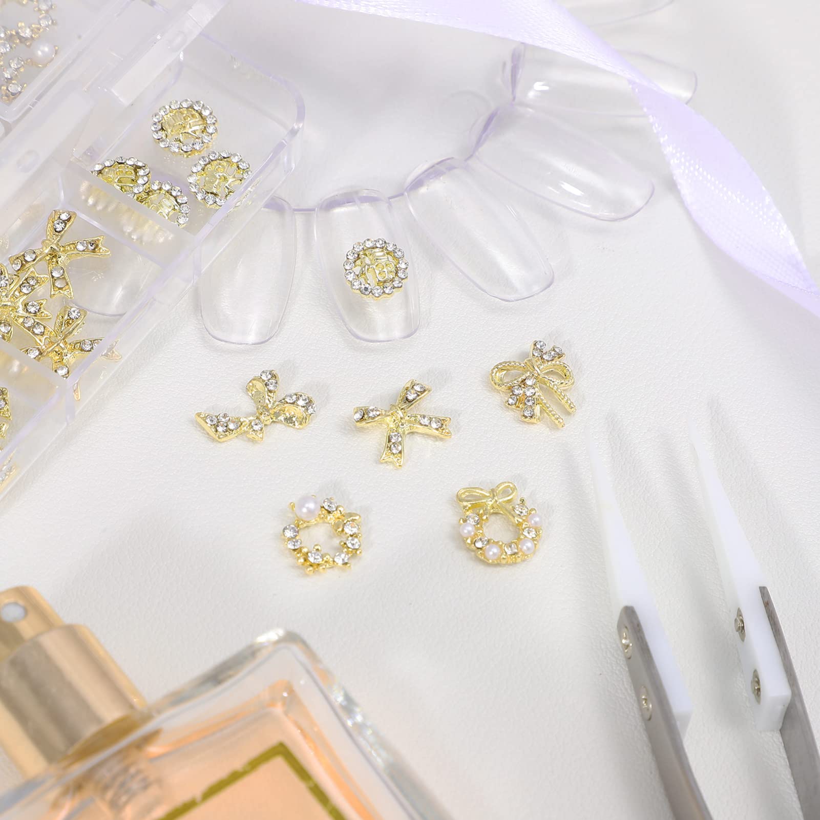 FOMIYES 4 Set Di Decorazioni Per Unghie Uniche Set Di Ciondoli Per Unghie Per Manicure Ciondoli Lucidi 30 Pezzi * 4