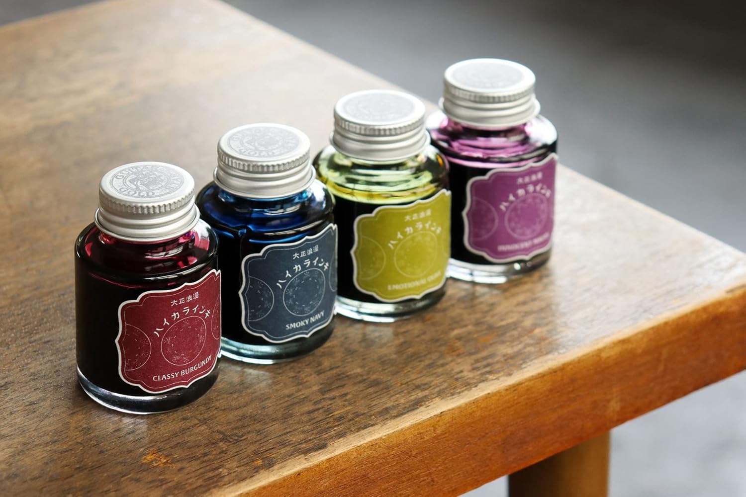 Teranishi Chemical Industry TRH-40ML-T70 Taisho Roman Hi-Color Ink Emotional Olive Guitar image 4