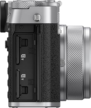 Amazon | Fujifilm GFX100RF 中判カメラ - シルバー | 中判カメラ 通販