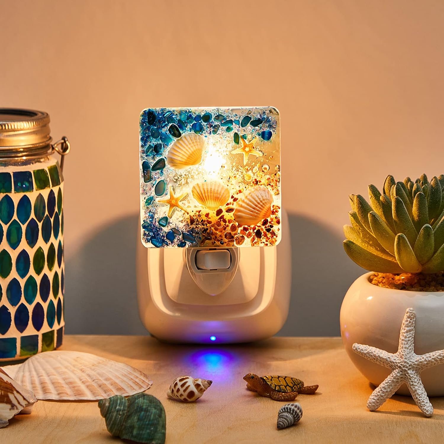 Hortsun Plug in Seashell Night Light Ocean Sea Animal Decorative Night Light Plug in Beach Lamps Vintage Ocean Lamps for Adult for Home Bedroom Living Room Bathroom Wall(Starfish)