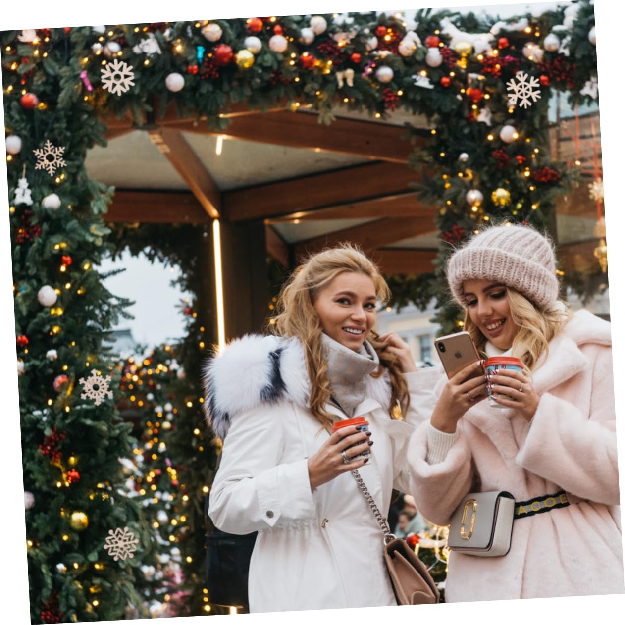 SEWACC 3sets Frohe Weihnachten Decor Schneeflocke Hängende Dekoration Für Fenster Weihnachten Baum Party 80 Stücke * 3