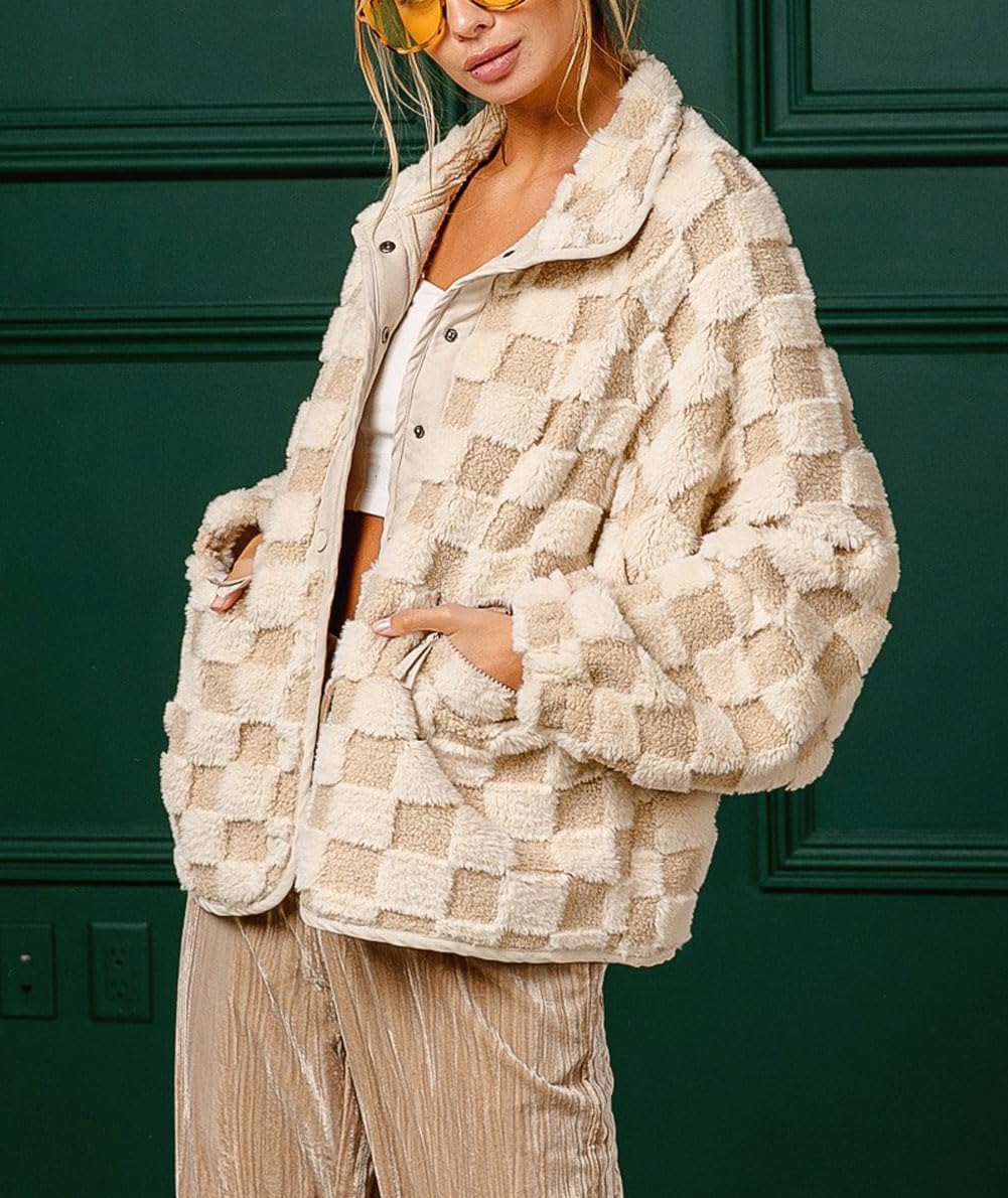 chouyatou Women Winter Casual Checkered Fleece Jacket Fuzzy Oversized Sherpa Jacket Shacket Faux Fur Coat - Image 3