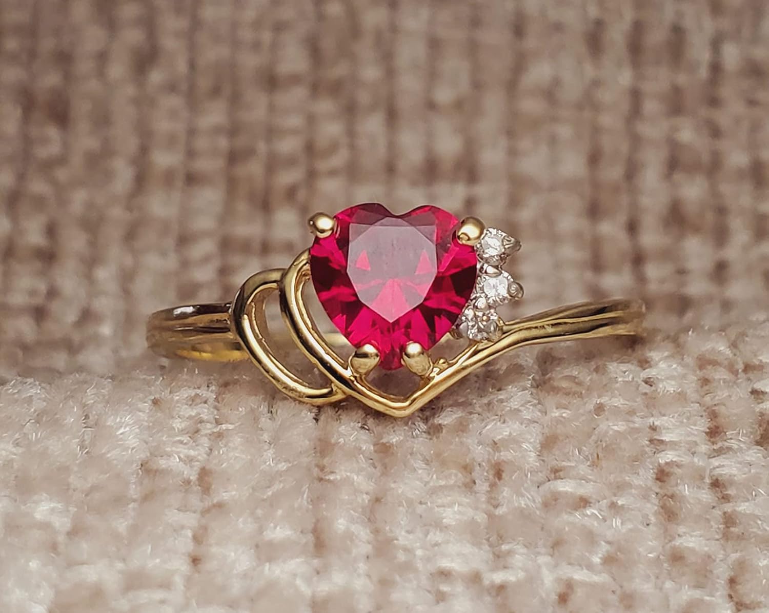 Galaxy Gold GG, 14K Solid Gold, Natural Ruby and Diamond Heart Ring for Women - 1.02 Carat July Birthstone, Size 5.5-11, Fine Jewelry for Women