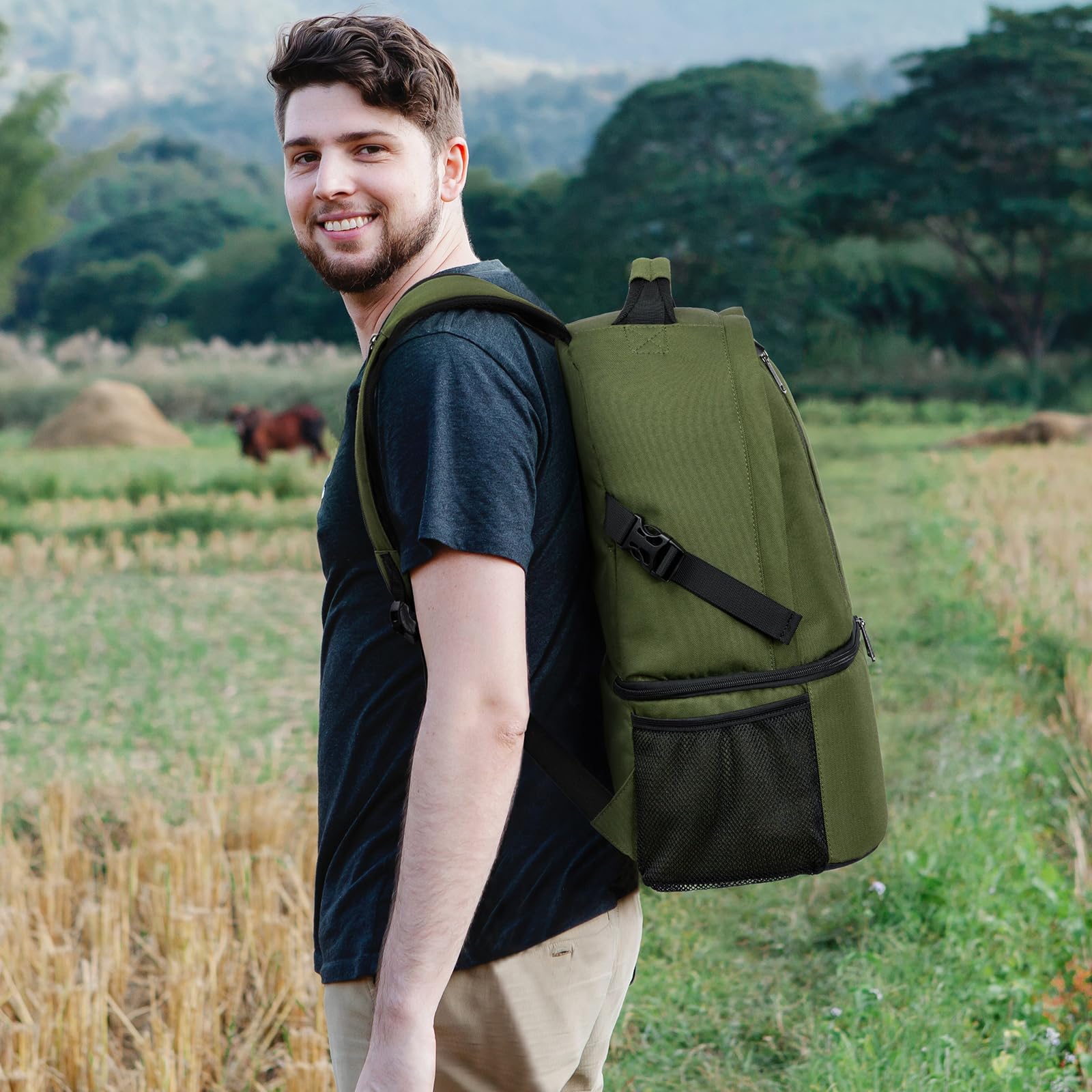 TUGUAN Sac à Dos Isotherme isolé 38 Canettes 28L, Sac Isotherme Léger Double Paroi Hommes Femmes pour Picnic Camping Voyage Randonnée Plage Parc