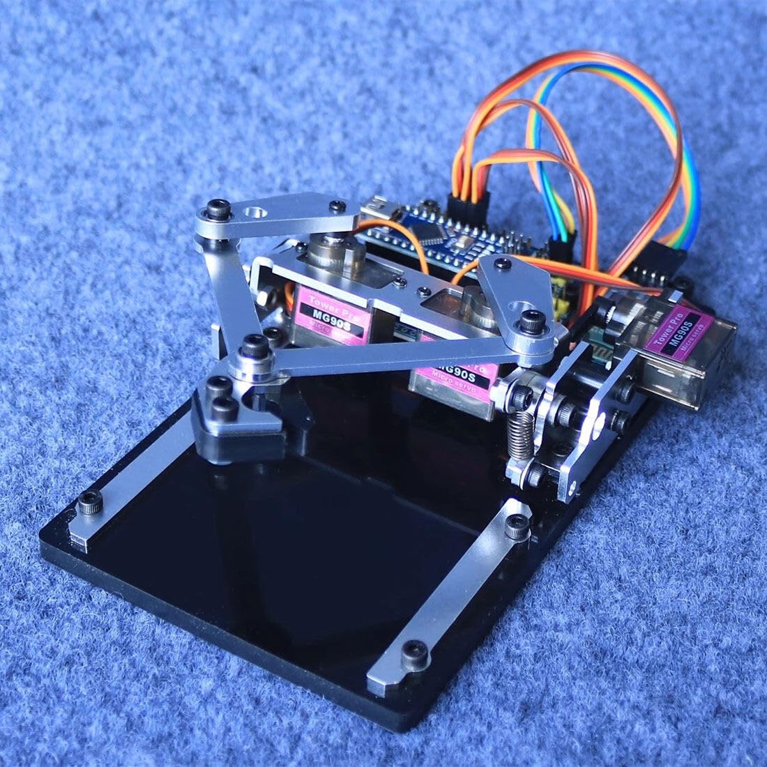 Braccio meccanico, microcontrollore braccio robotico disegno robot programmabile (versione IT)