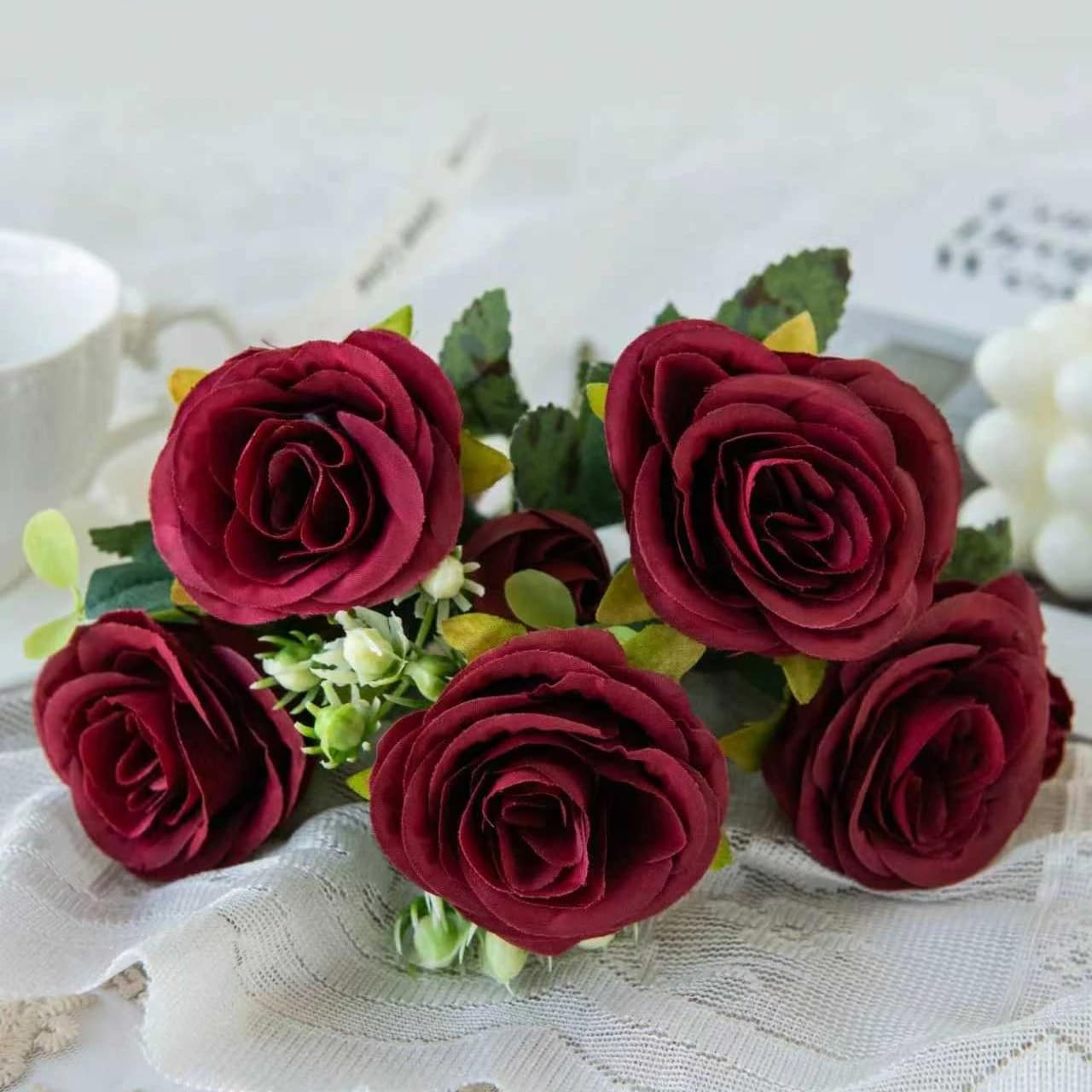 Pivoines en soie rouges pour décoration de mariage et jardin extérieur